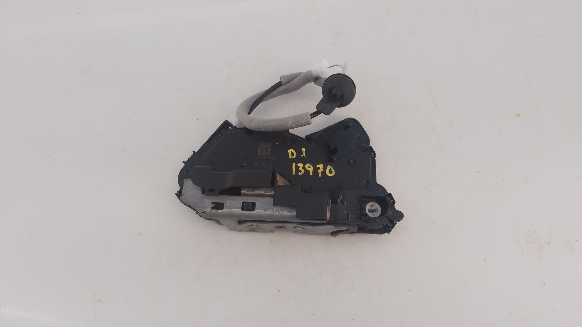 CERRADURA PUERTA DELANTERA IZQUIERDA SKODA KAROQ 2.0 TDI NU7 5TB837015E / E1-A5-40-1 5TB837015EE1A5401
