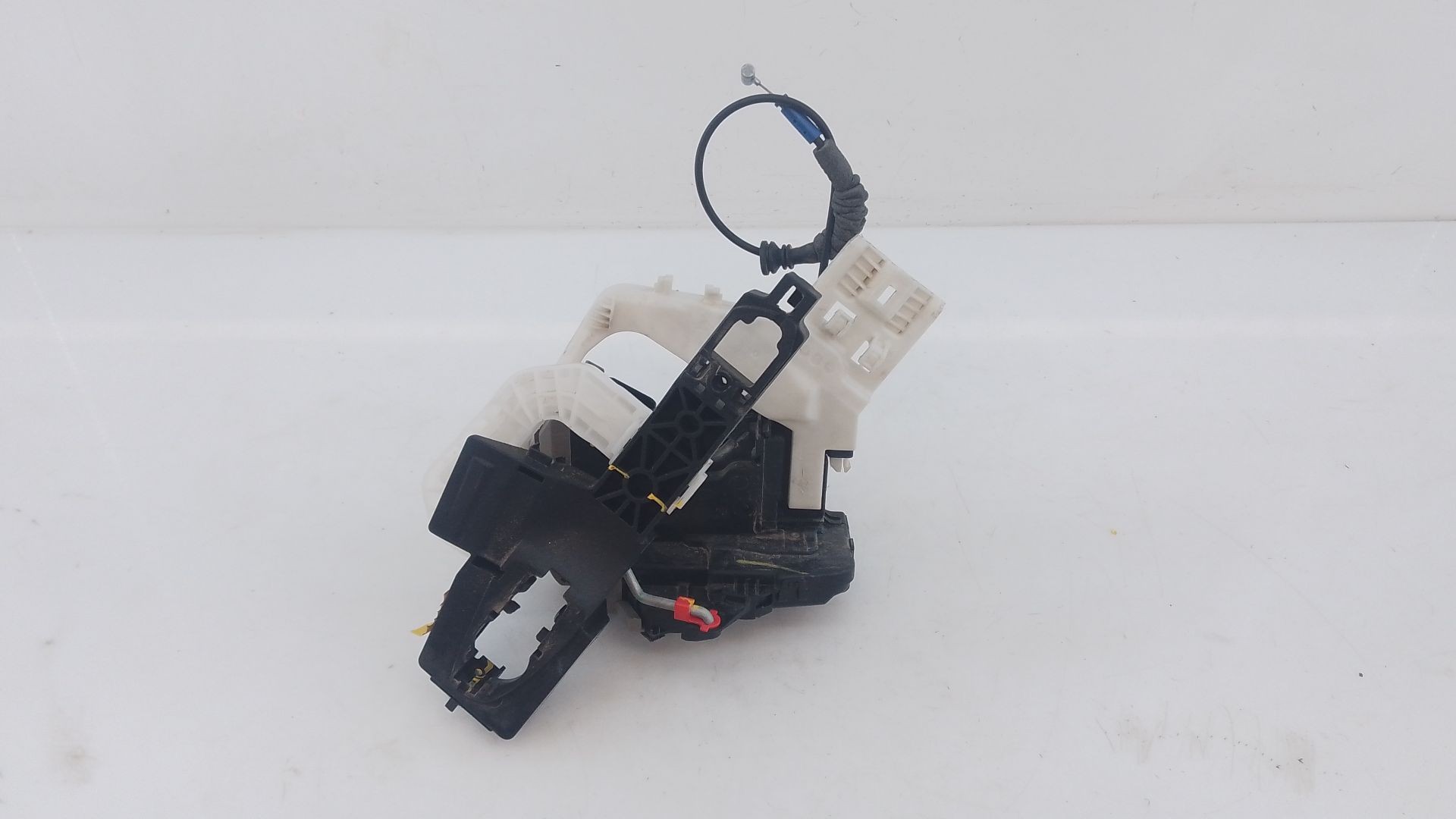 CERRADURA PUERTA TRASERA DERECHA KIA CEED (CD) 81420J7000 / E2-B5-10-1 81420J7000E2B5101