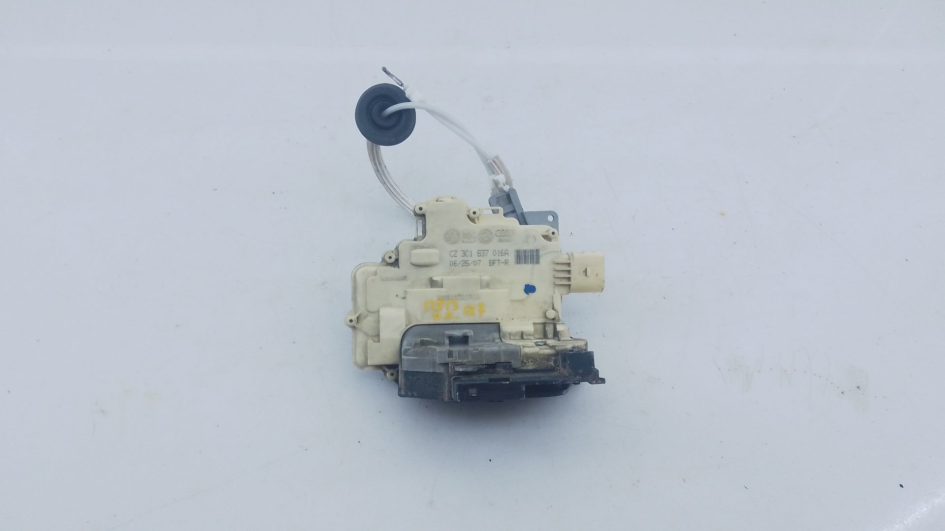 CERRADURA PUERTA DELANTERA DERECHA AUDI Q7 (4L) 3C1837016A / E1-B6-4-2 3C1837016AE1B642