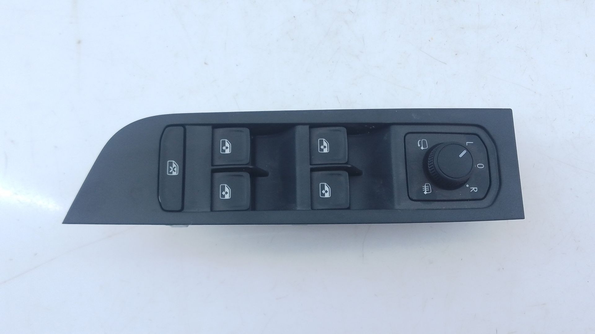 MANDO ELEVALUNAS DELANTERO IZQUIERDO SKODA SCALA (NW1) 5G0959857D / E2-A1-13-5 5G0959857DE2A1135