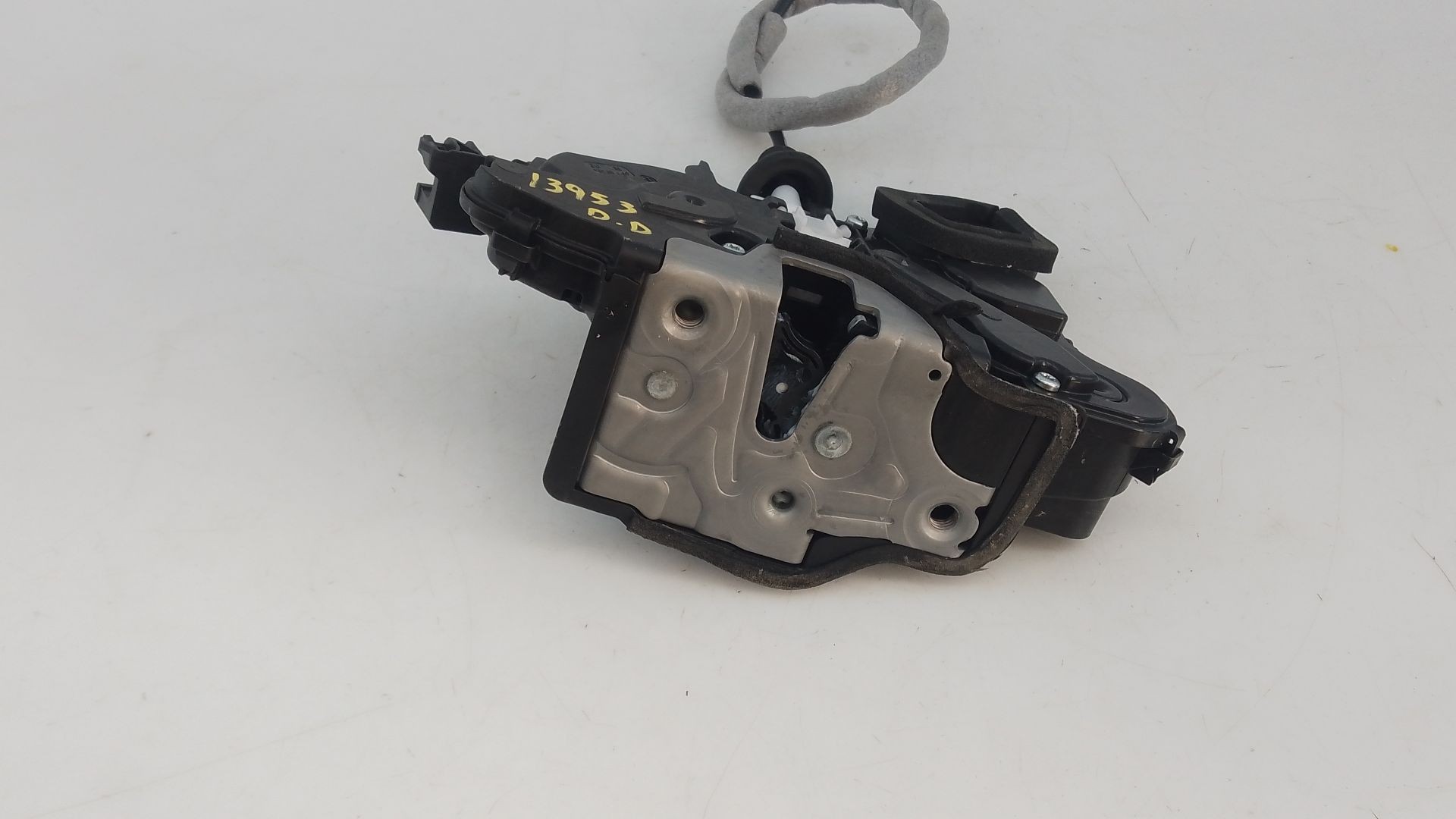 CERRADURA PUERTA DELANTERA DERECHA SKODA OCTAVIA IV COMBI NX5 1.5 TSI 3J1837016A / E1-A5-8-1 3J1837016AE1A581 - Vista 3