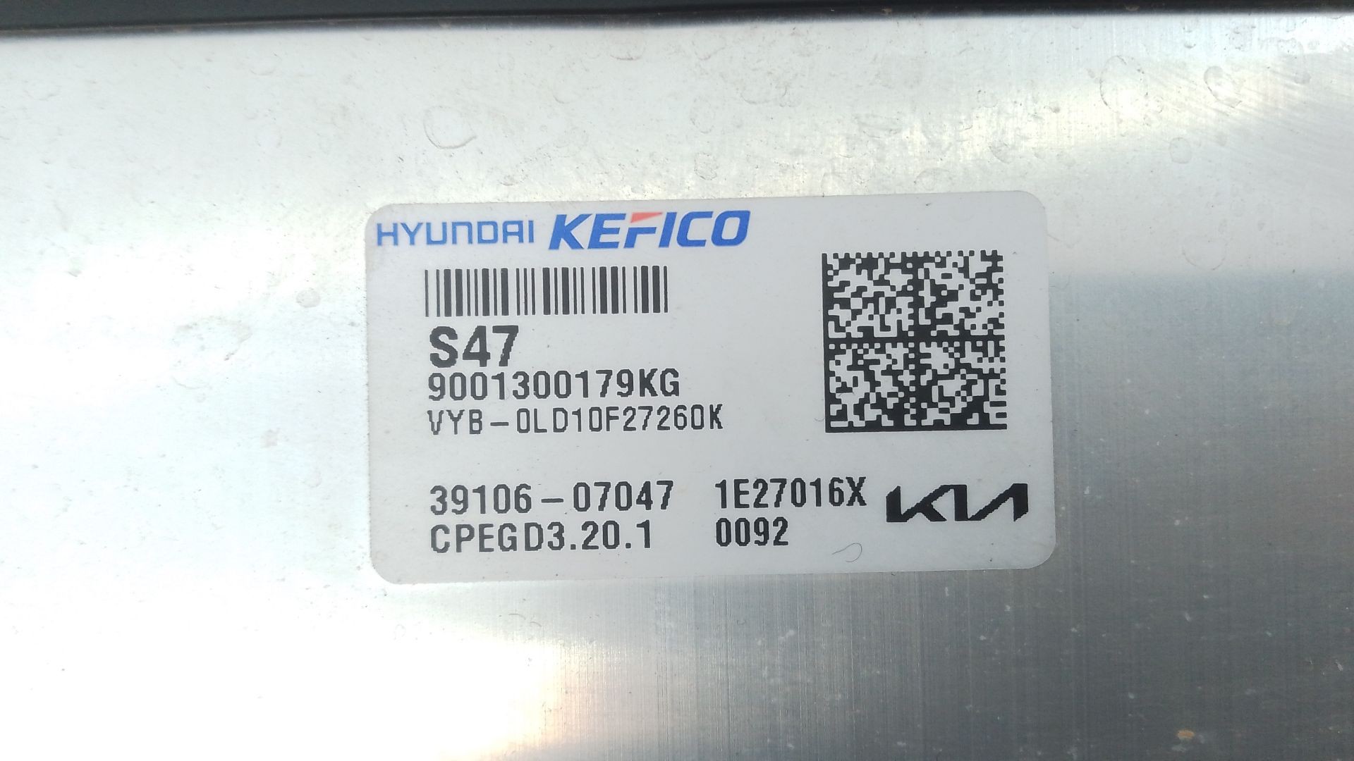 CENTRALITA MOTOR UCE KIA STONIC (YB) 3910607047 / E3-A3-23-1 / 9001300179KG 3910607047E3A32319001300179KG - Vista 2