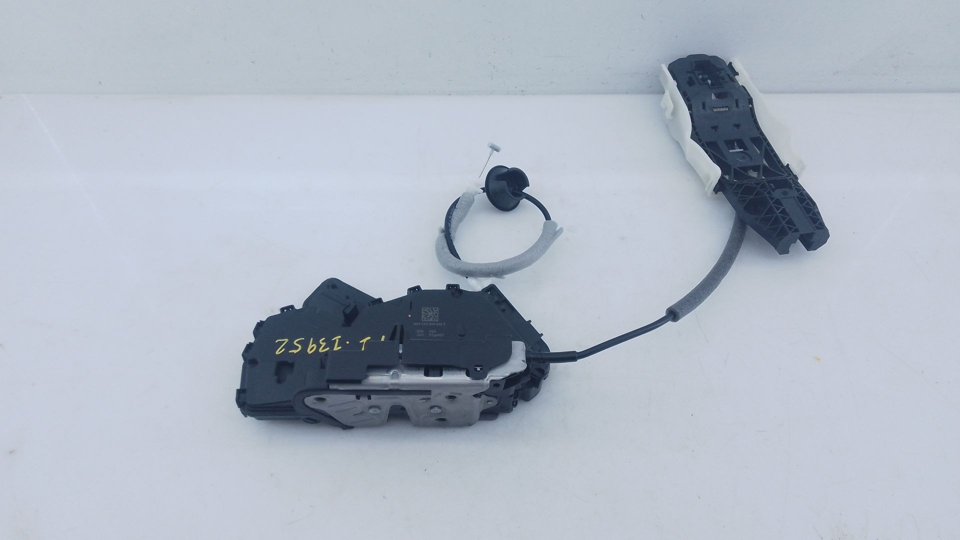 CERRADURA PUERTA TRASERA IZQUIERDA SKODA OCTAVIA IV NX3 VRS 2.0 TSI 5TA839015T / E1-A5-12-1 5TA839015TE1A5121