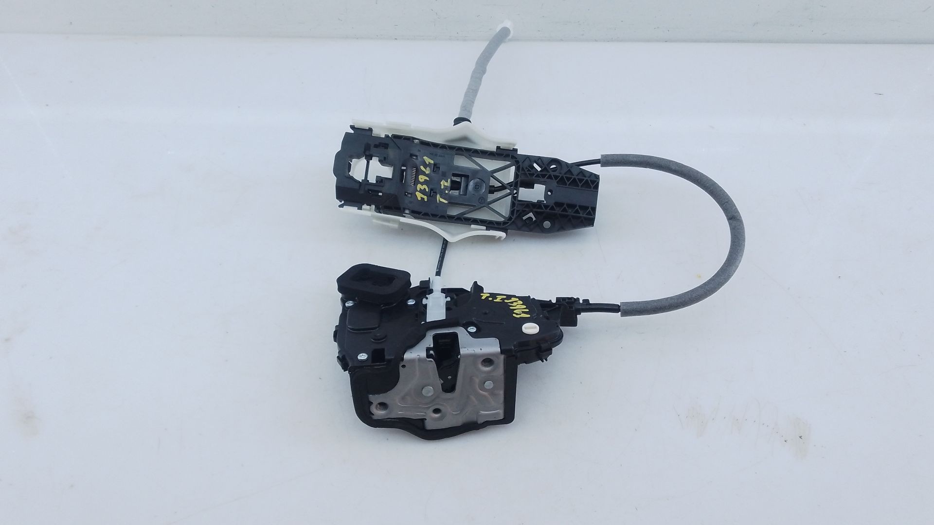 CERRADURA PUERTA TRASERA IZQUIERDA SKODA FABIA IV (PJ3) 10A839015B / E1-A5-12-1 10A839015BE1A5121