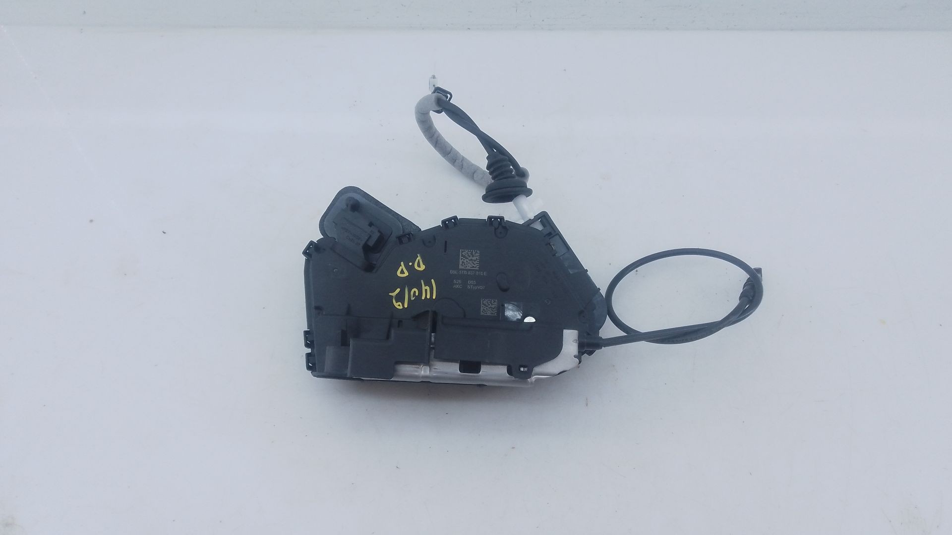 CERRADURA PUERTA DELANTERA DERECHA VOLKSWAGEN CRAFTER Caja/Chasis (SZ_) 5TB837016E / E1-B6-48-1 5TB837016EE1B6481
