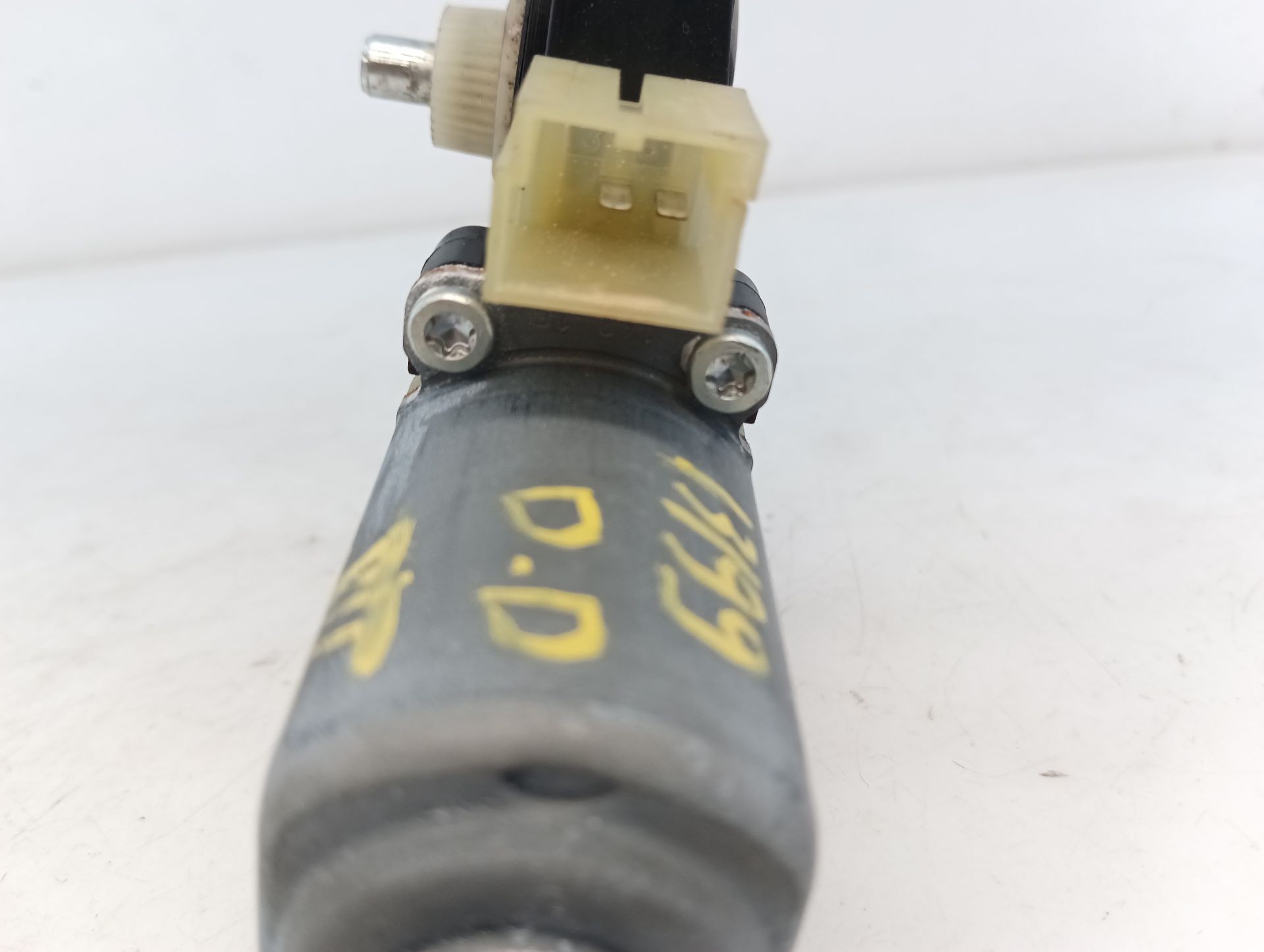 MOTOR ELEVALUNAS DELANTERO DERECHO VOLKSWAGEN GOLF VII (5G1, BQ1, BE1, BE2) 5Q0959802B / E1-B6-55-1 5Q0959802BE1B6551 - Vista 3