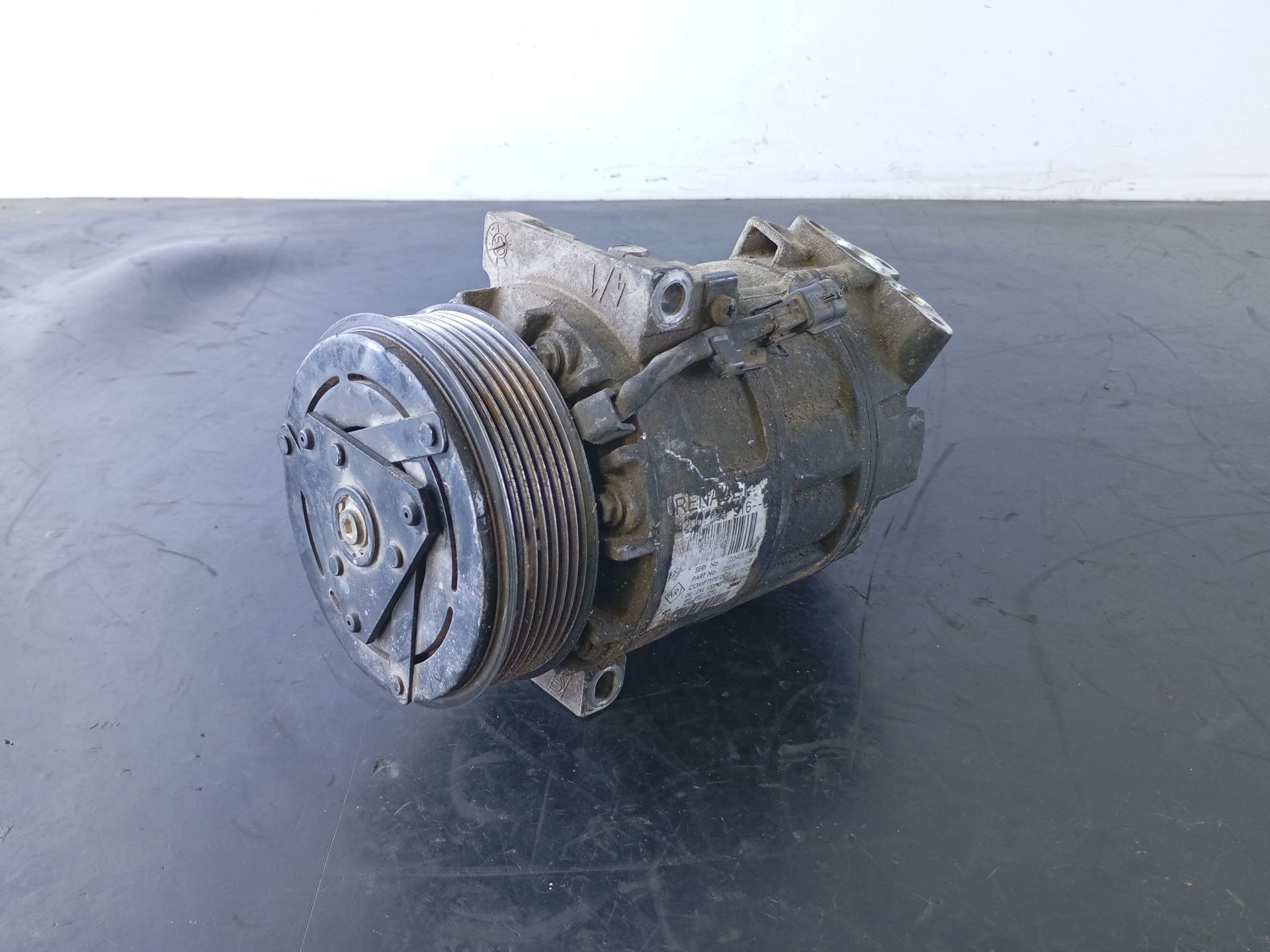 COMPRESOR AIRE ACONDICIONADO RENAULT MASTER KASTEN P3-A1-3-2 P3A132
