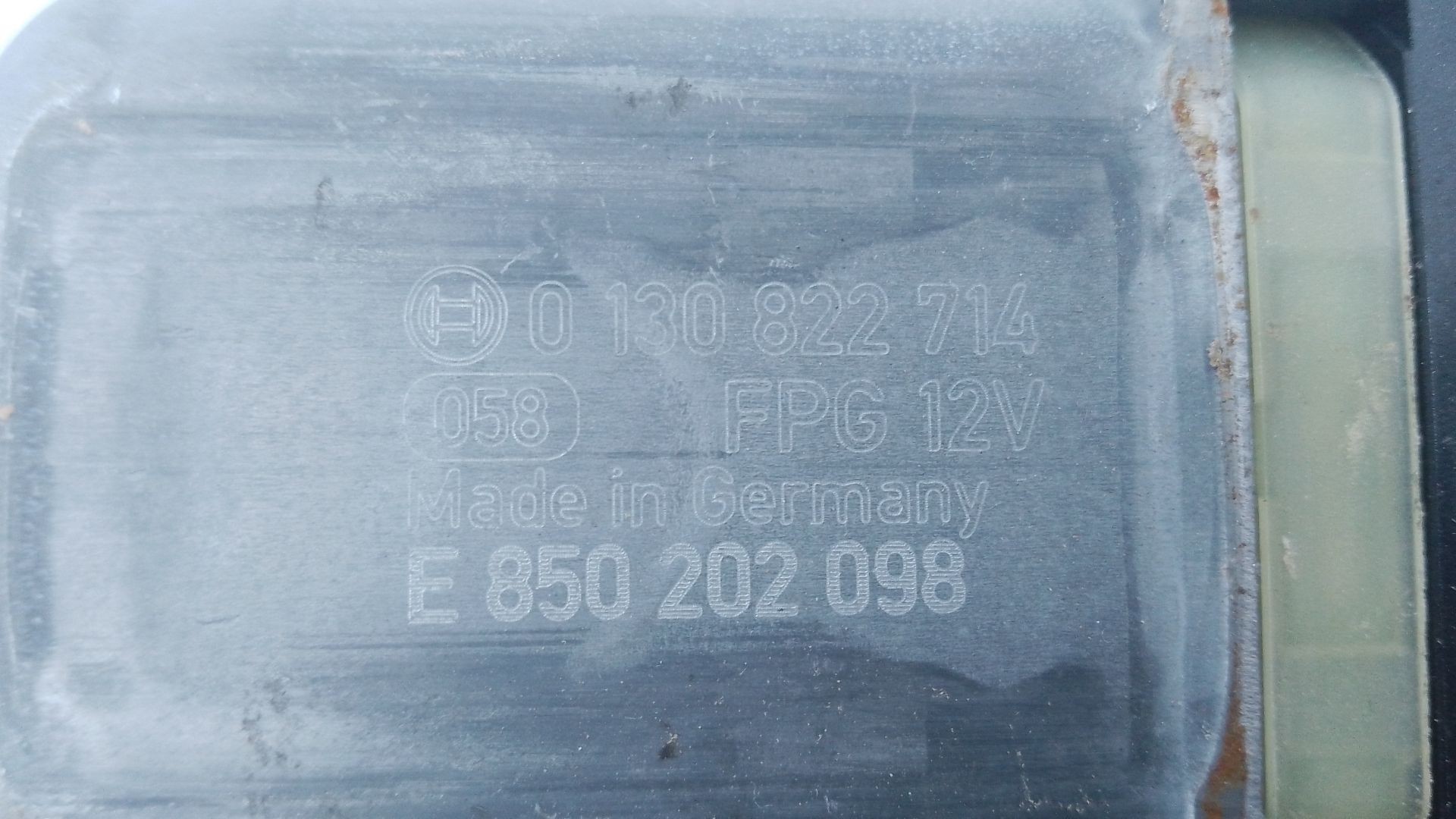MOTOR ELEVALUNAS DELANTERO IZQUIERDO VOLKSWAGEN T-ROC (A11, D11) 0130822714 / E1-B6-3-1 0130822714E1B631 - Vista 2
