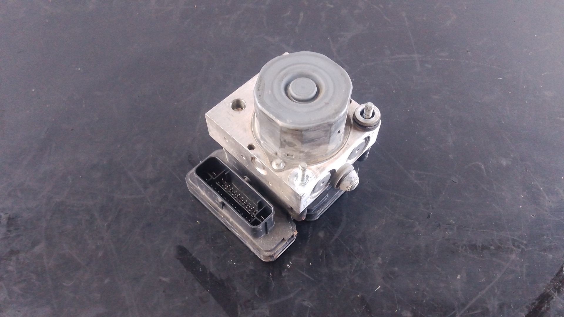 ABS OPEL CORSA E 39011871 / P3-B9-14-1 / 15113021938 39011871P3B914115113021938