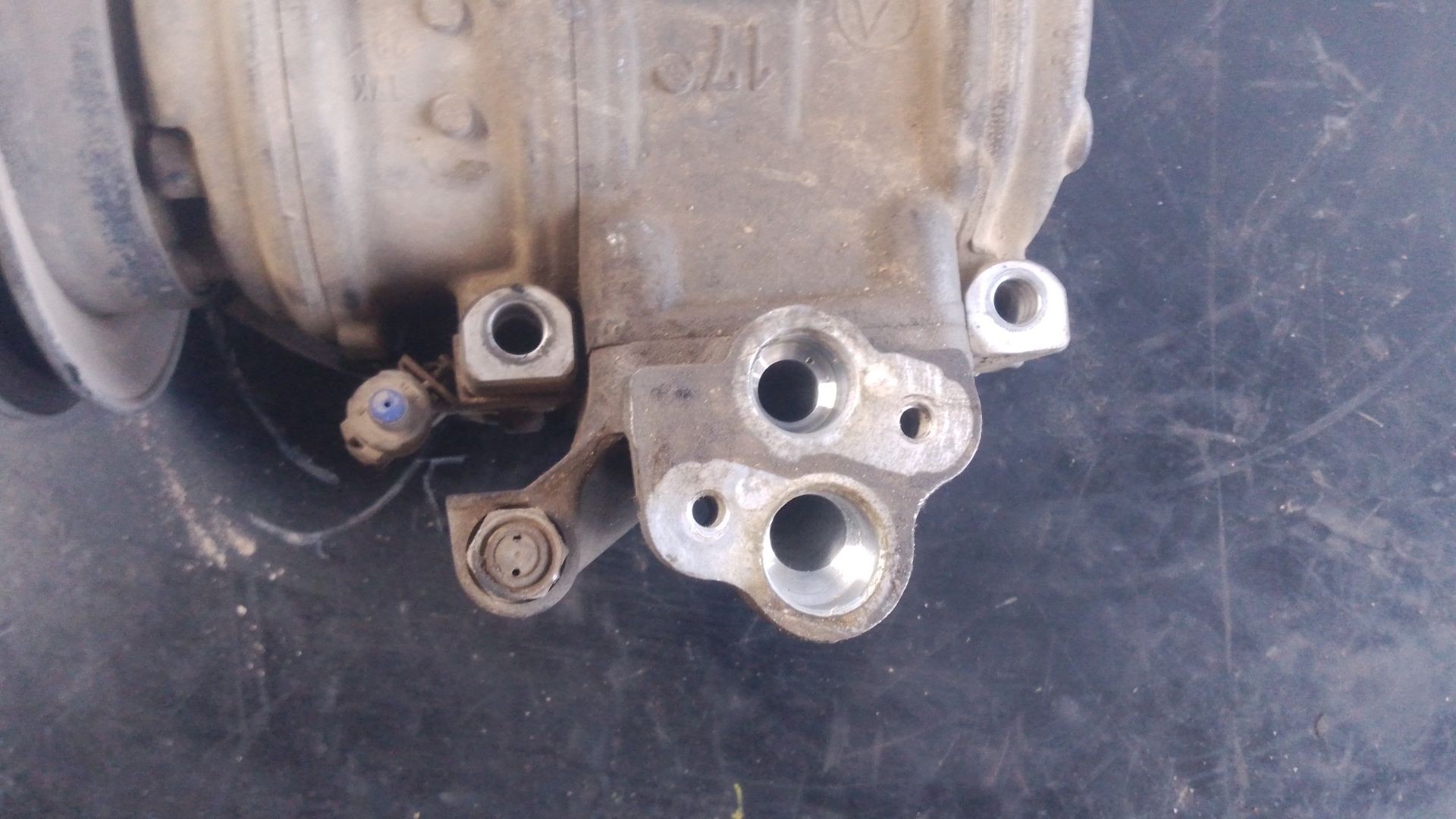 COMPRESOR AIRE ACONDICIONADO TOYOTA LAND CRUISER 90 (_J9_) 4472004555 / P3-A1-30-3 / 10PA17C 4472004555P3A130310PA17C - Vista 2