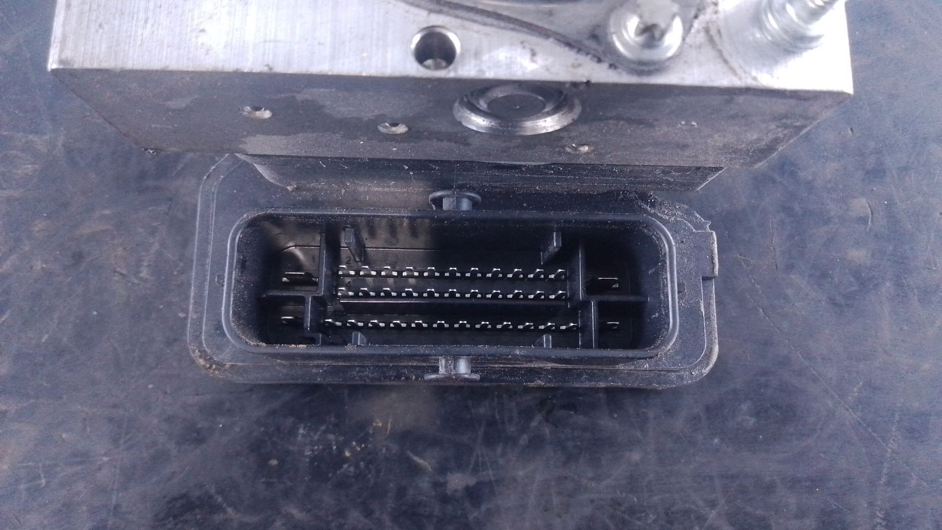 ABS OPEL CORSA E (X15) 39084530 / P3-B9-10-2 / 17120325862 39084530P3B910217120325862 - Vista 2