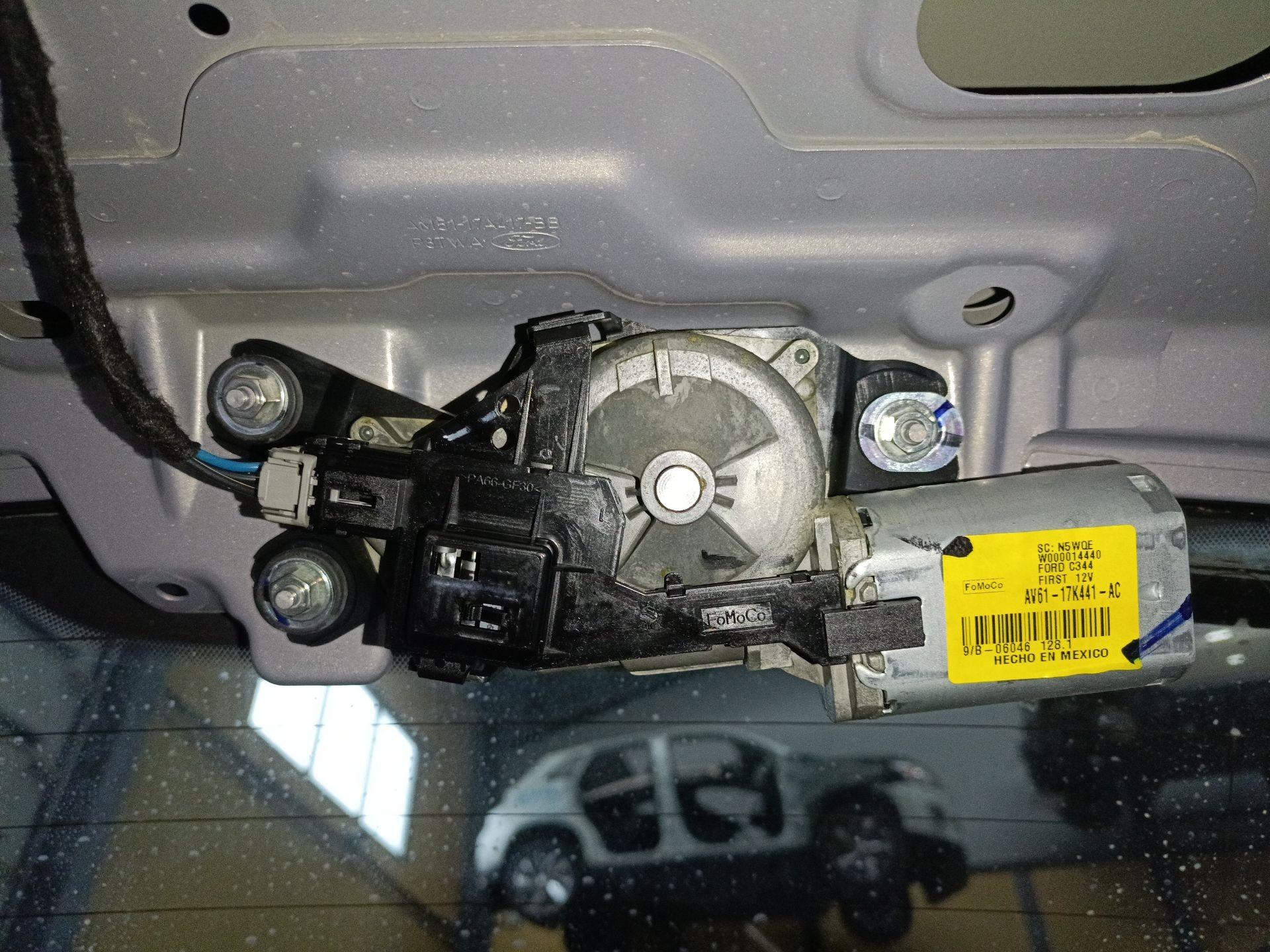 MOTOR LIMPIA TRASERO FORD C-MAX II (DXA/CB7, DXA/CEU) AV6117K441AC / W000014440 AV6117K441ACW000014440