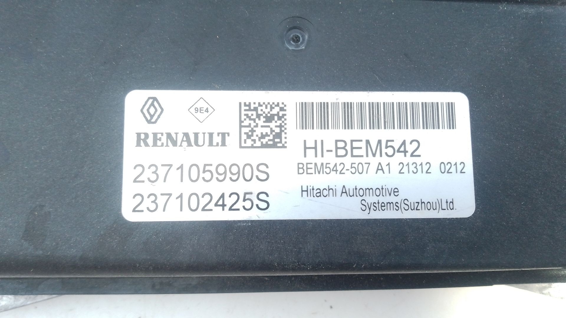 CENTRALITA MOTOR UCE RENAULT CAPTUR II (HF_) 237105990S / E2-A1-13-8 / 237102425S 237105990SE2A1138237102425S - Vista 3