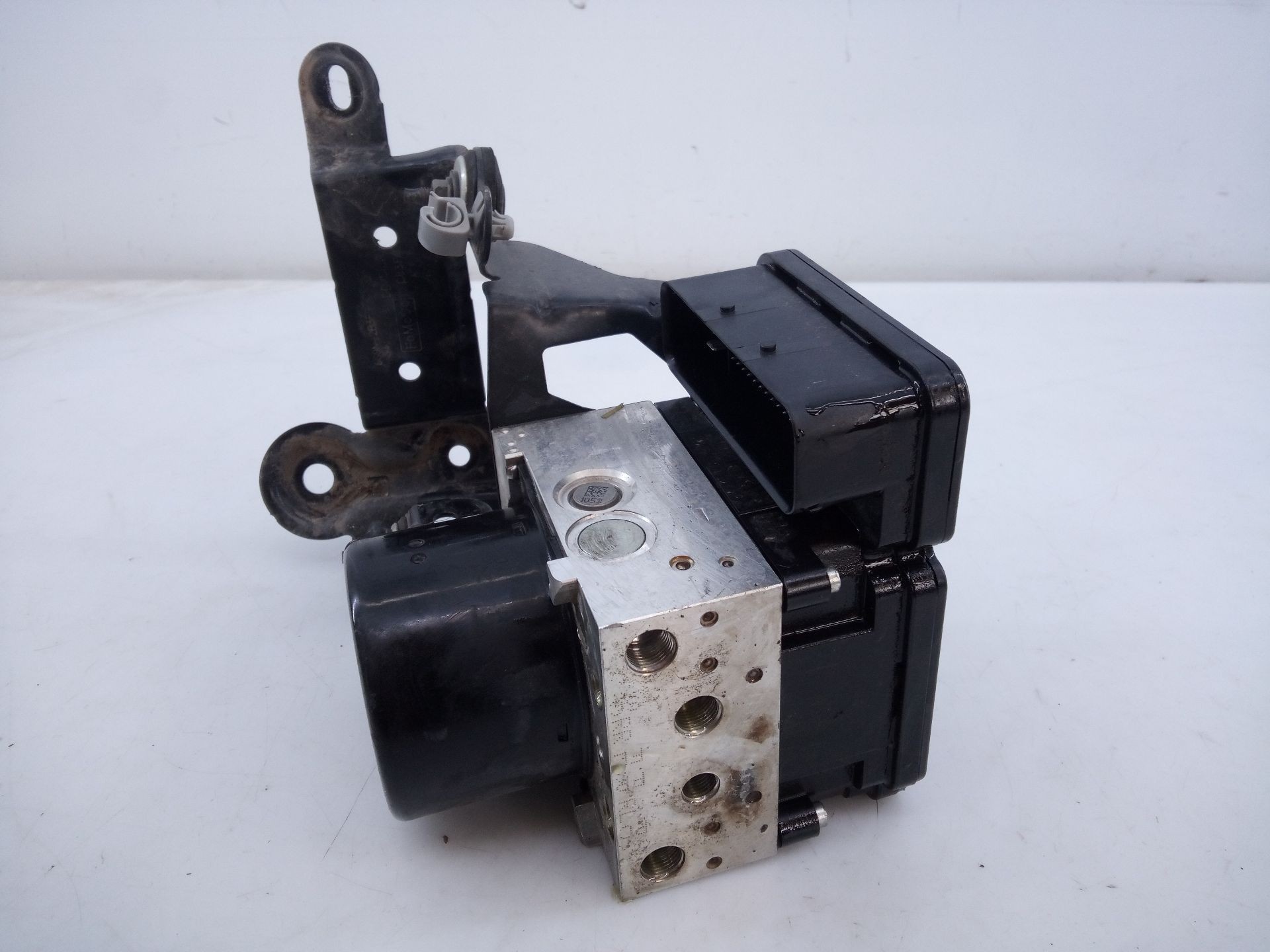 ABS VOLVO XC60 I SUV (156) P31423348 / P3-B9-30-4 P31423348P3B9304 - Vista 3