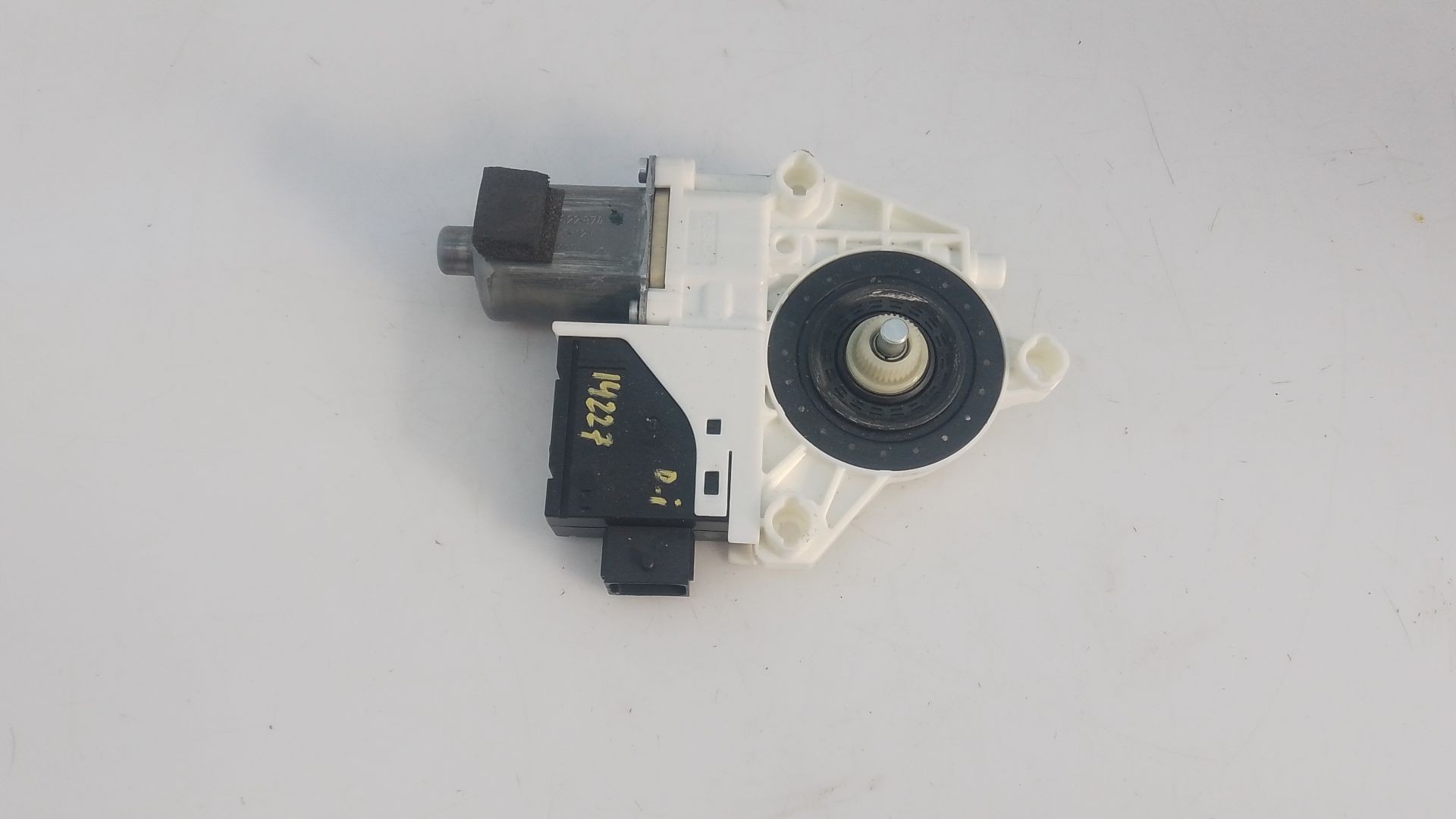 MOTOR ELEVALUNAS DELANTERO IZQUIERDO JEEP COMPASS (MP, M6, MV, M7) C61742100 / E1-B5-7-1 / C37723104 C61742100E1B571C37723104