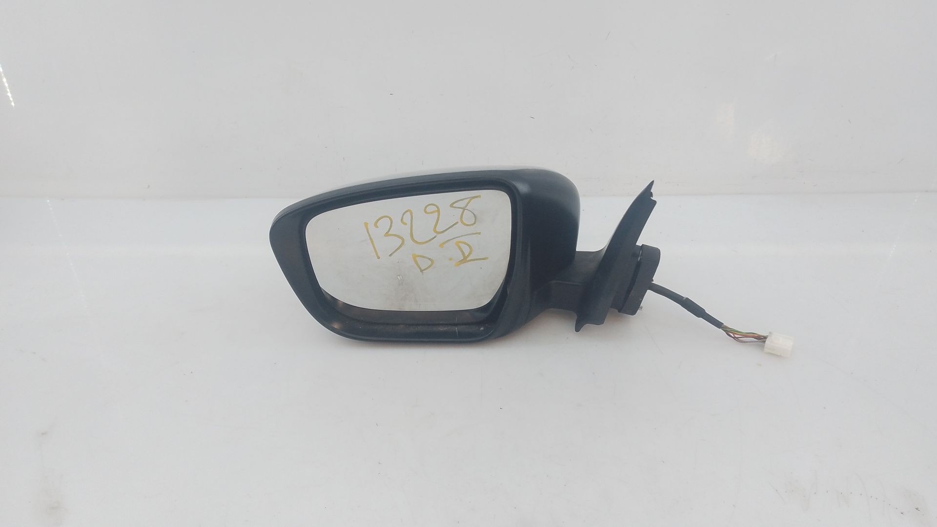 RETROVISOR IZQUIERDO ELECTRICO NISSAN JUKE (F15) E2-A4-54-2 E2A4542