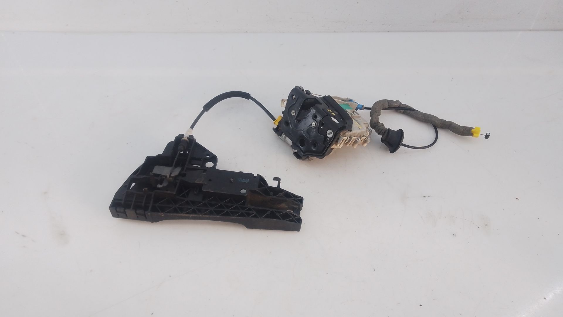 CERRADURA PUERTA DELANTERA DERECHA AUDI Q3 (8UB, 8UG) 8J1837016D / E1-B6-48-2 8J1837016DE1B6482