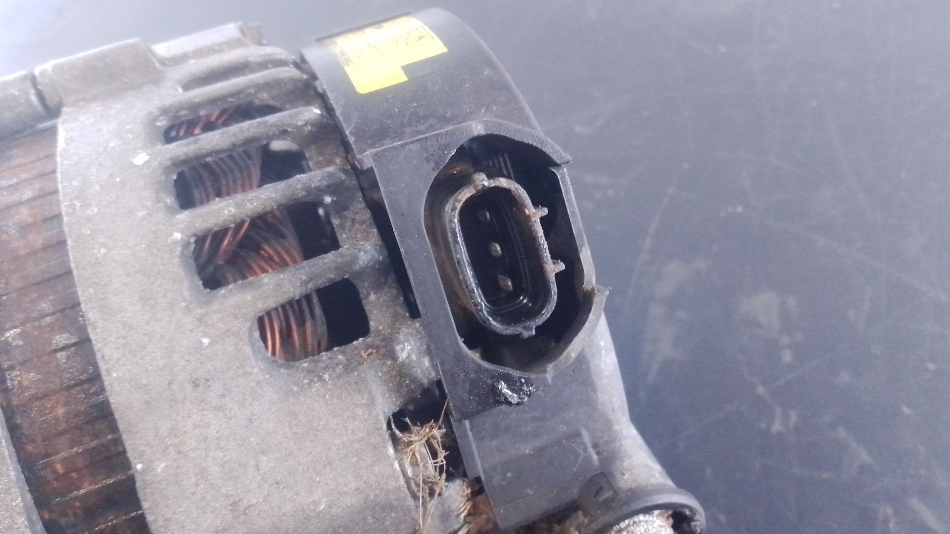 ALTERNADOR HYUNDAI ix35 (LM, EL, ELH) 373002A850 / P3-A5-5-2 373002A850P3A552 - Vista 3