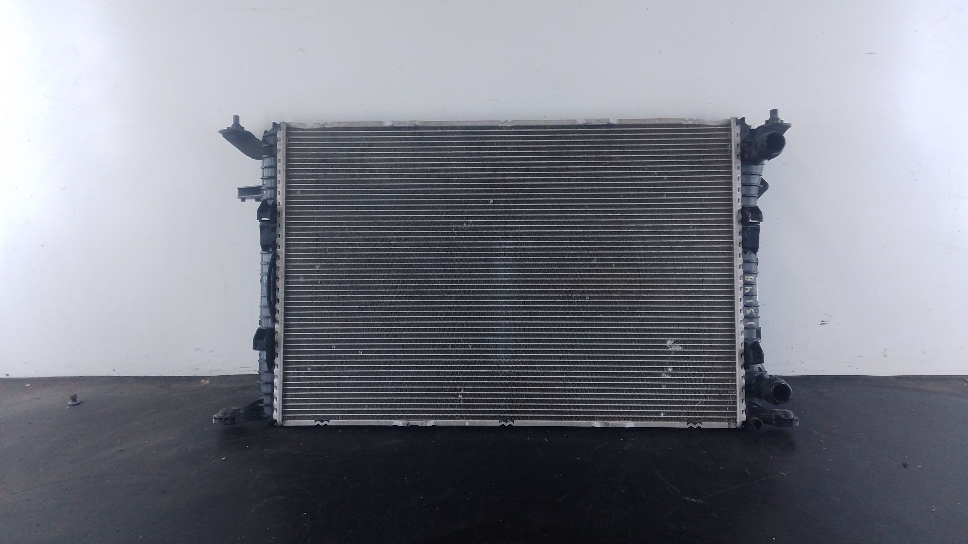 RADIADOR AGUA AUDI Q3 (8UB, 8UG) 8K0121251L / P2-B6-29 8K0121251LP2B629