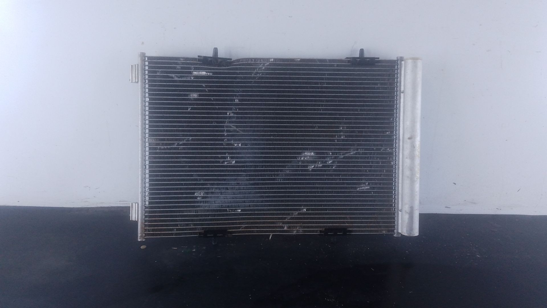 CONDENSADOR / RADIADOR AIRE ACONDICIONADO PEUGEOT 2008 I (CU_) 9683562980 / P2-B5-8 9683562980P2B58