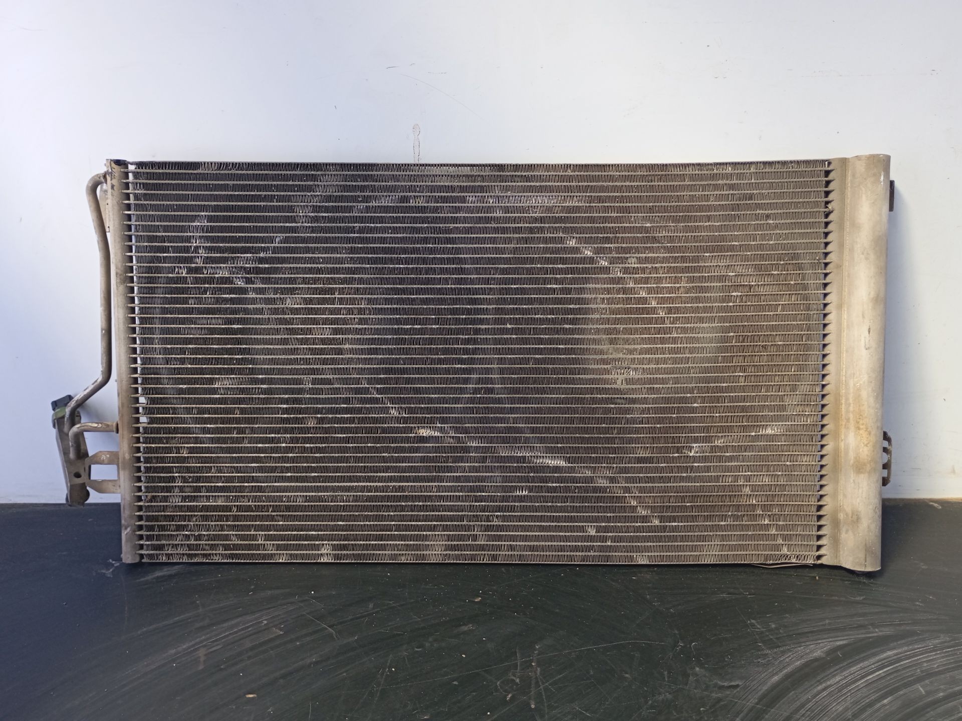 CONDENSADOR / RADIADOR AIRE ACONDICIONADO MERCEDES-BENZ VITO / MIXTO Furgoneta (W639) P2-A4-13 P2A413 - Vista 3