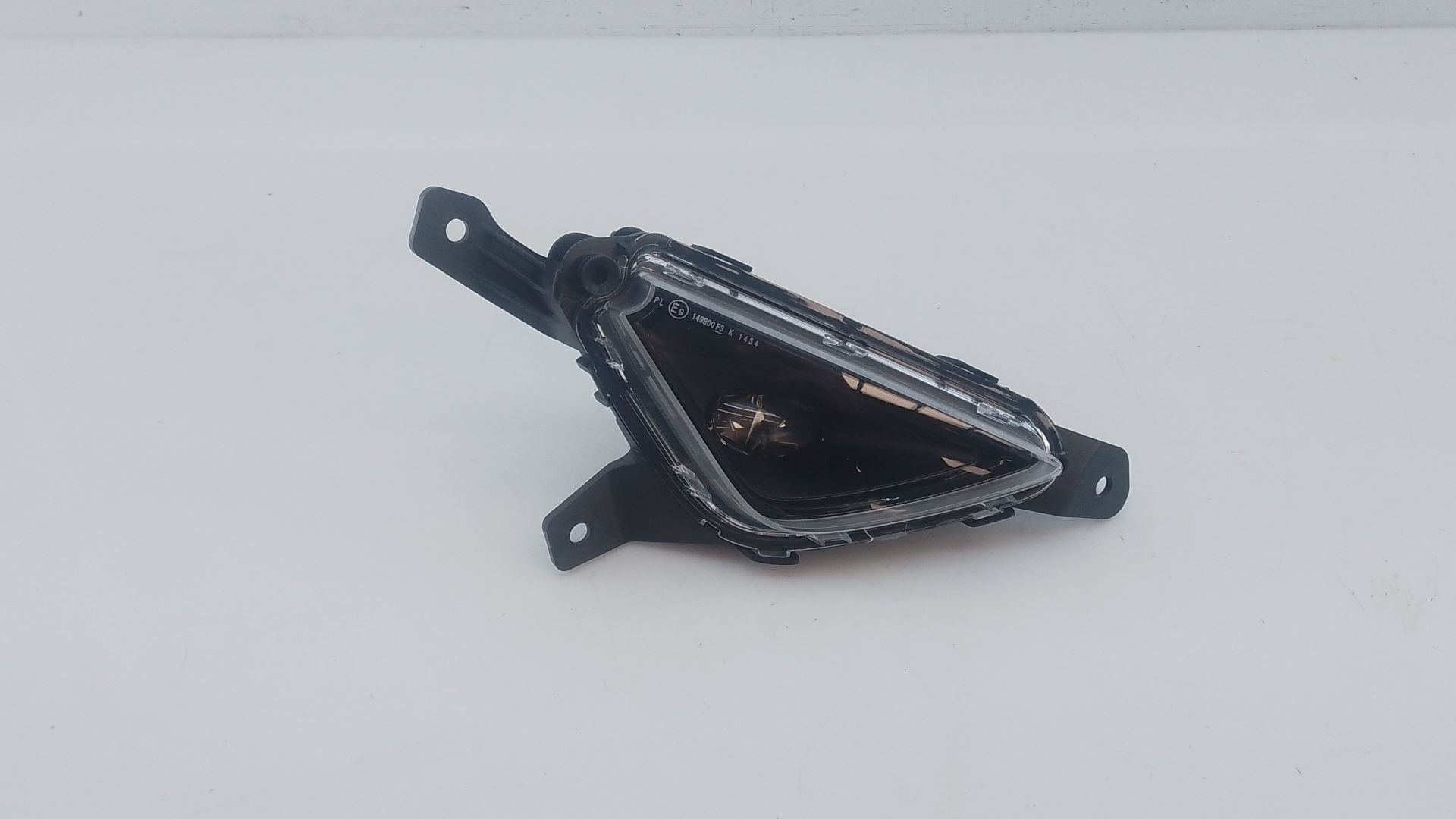 FARO ANTINIEBLA DERECHO CUPRA FORMENTOR (KMP) 1.5 TSI 5FF941702A / E1-A3-19-1 5FF941702AE1A3191