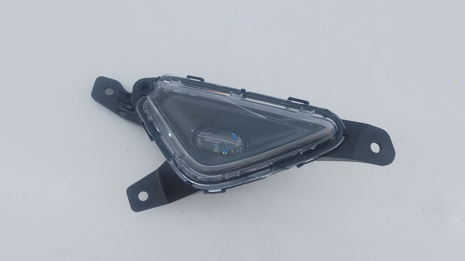FARO ANTINIEBLA DERECHO CUPRA FORMENTOR (KMP) 1.5 TSI 5FF941702A / E1-A3-19-1 5FF941702AE1A3191 - Vista 2