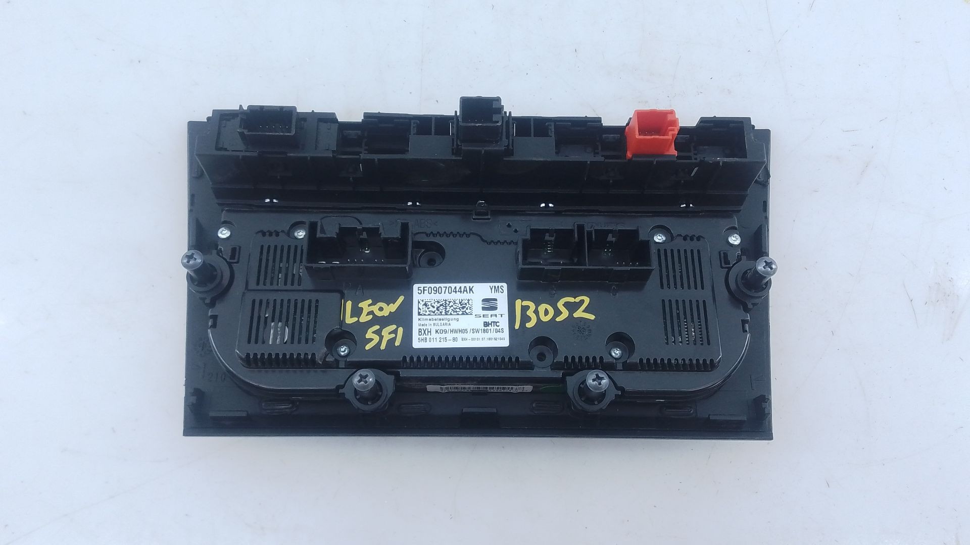 MANDO CLIMATIZADOR SEAT LEON (5F1) 5F0907044AK / E2-A1-5-9 5F0907044AKE2A159 - Vista 3