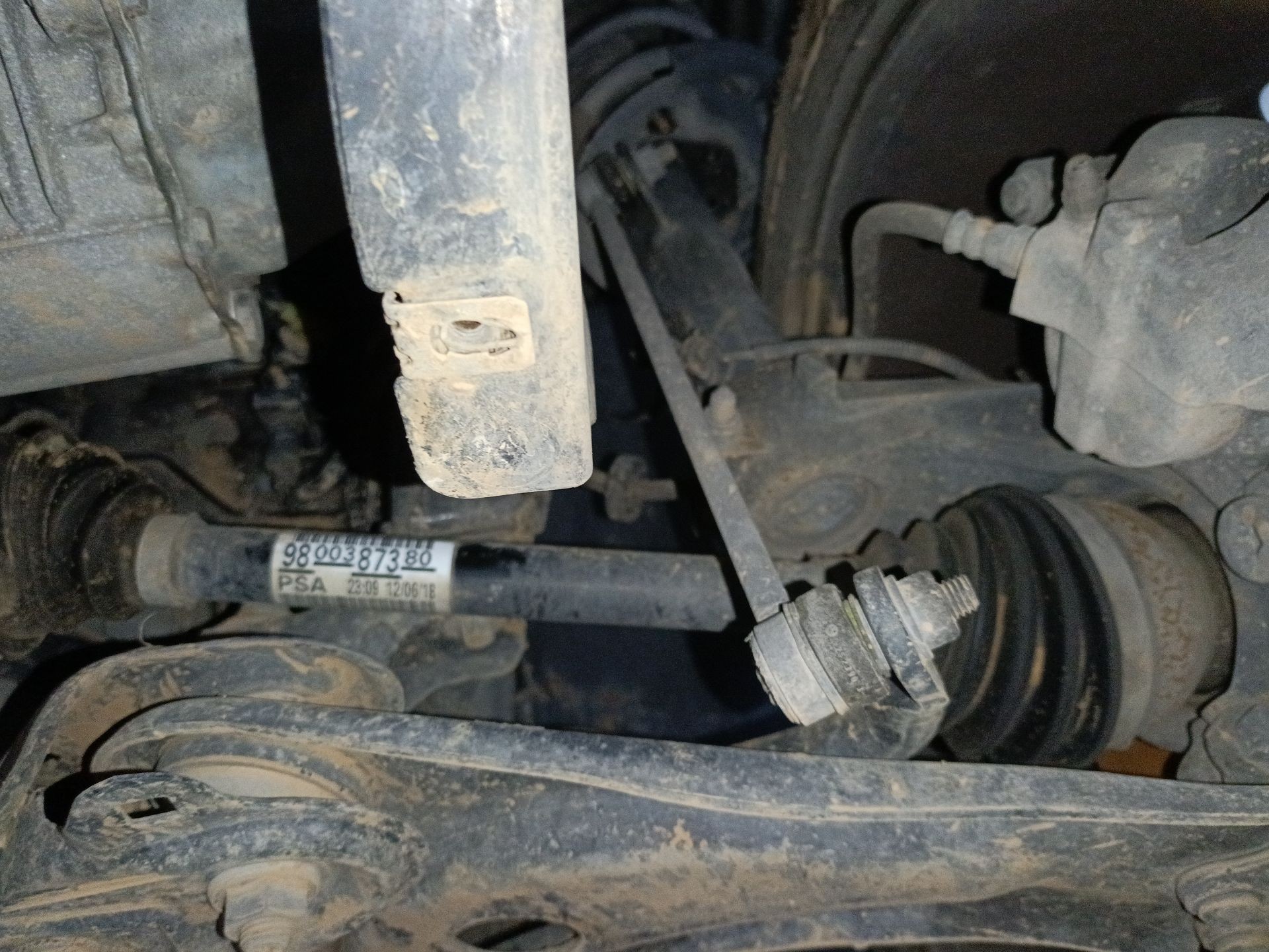 TRANSMISION DELANTERA IZQUIERDA PEUGEOT 2008 I (CU_) 9800387380 9800387380