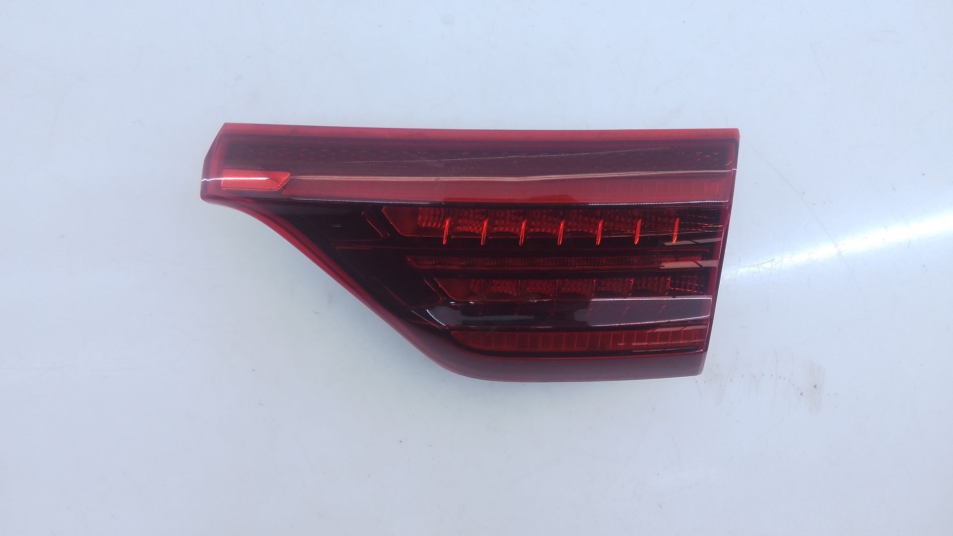 PILOTO TRASERO DERECHO PORTON KIA SPORTAGE IV (QL, QLE) 92406F1600 / E2-B5-3-2 92406F1600E2B532 - Vista 2