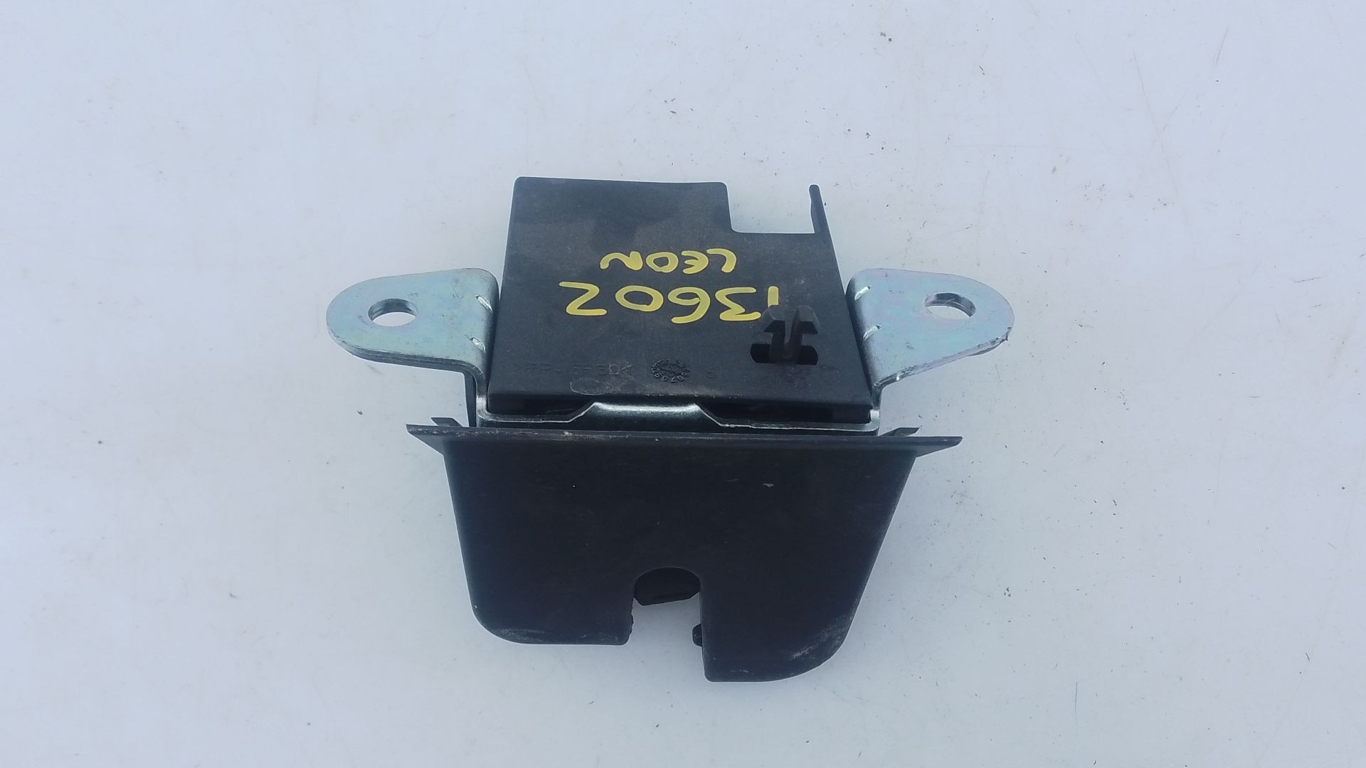 CERRADURA MALETERO / PORTON SEAT LEON (KL1, KLG) 5FA827505A / E1-B2-7-2 5FA827505AE1B272 - Vista 2