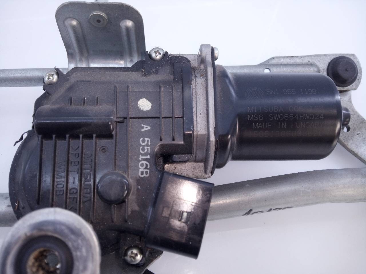 MOTOR LIMPIA DELANTERO VOLKSWAGEN TIGUAN (5N2) 5N1955023D / E1-B6-4-1 5N1955023DE1B641 - Vista 2