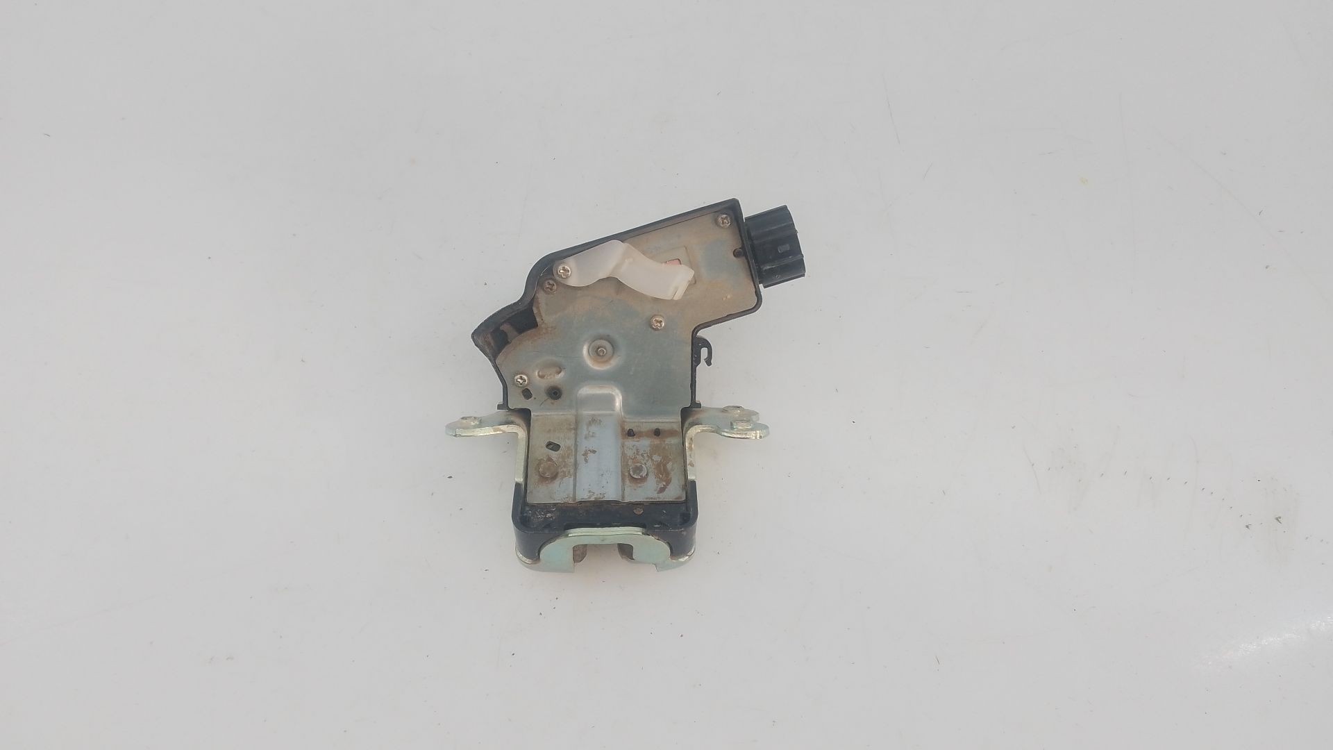 CERRADURA MALETERO / PORTON VOLKSWAGEN T-ROC (A11, D11) E1-B2-3-1 E1B231 - Vista 3