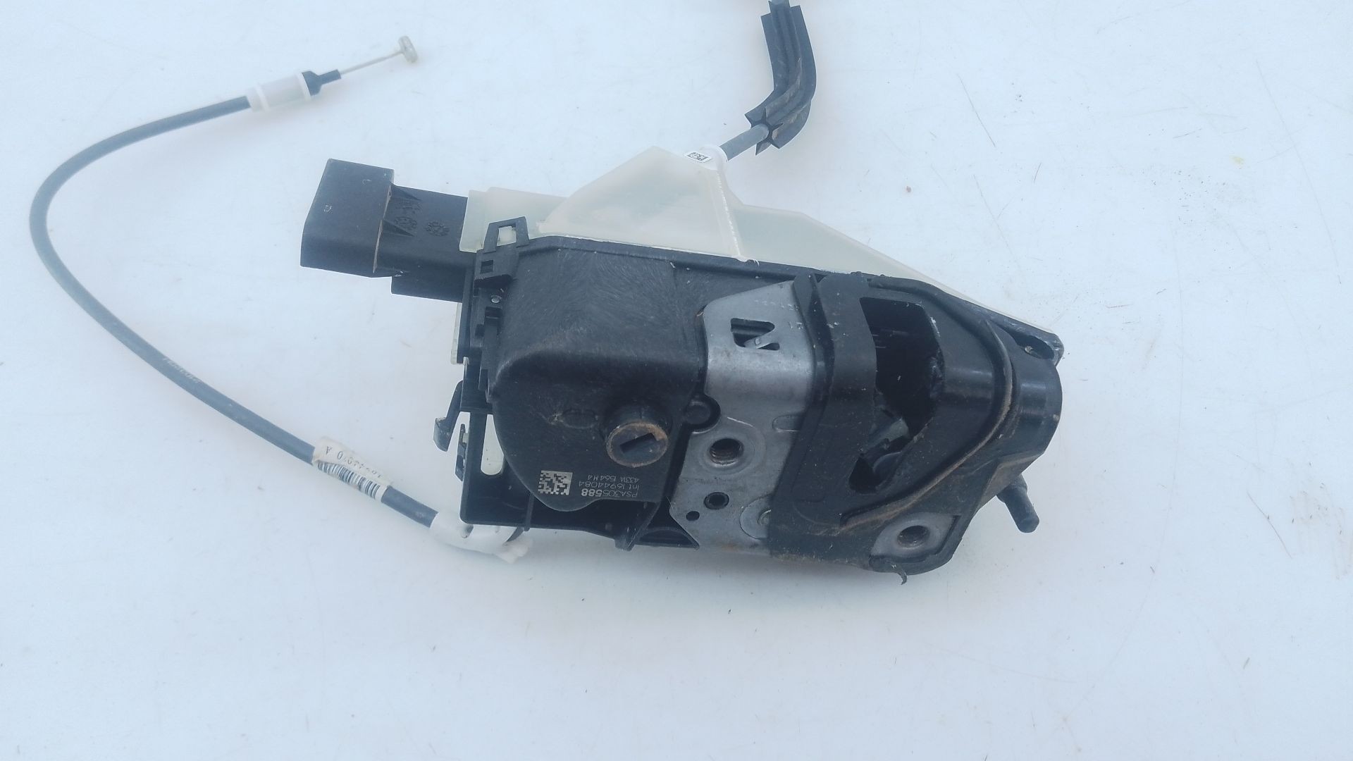 CERRADURA PUERTA DELANTERA IZQUIERDA PEUGEOT 2008 II (UD_, US_, UY_, UJ_, UR_, UC_) 16944084 / E1-A4-12-1 / 3055888 16944084E1A41213055888 - Vista 2