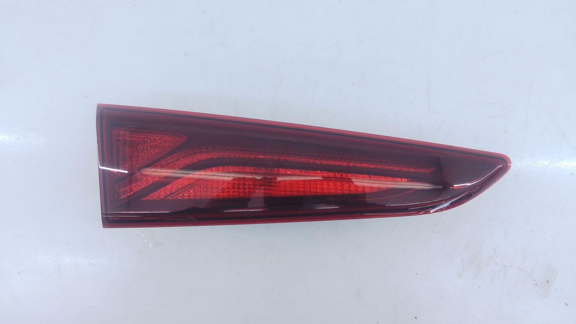 PILOTO TRASERO IZQUIERDO PORTON HYUNDAI KONA (OS, OSE, OSI) E2-B5-29-2 E2B5292 - Vista 2