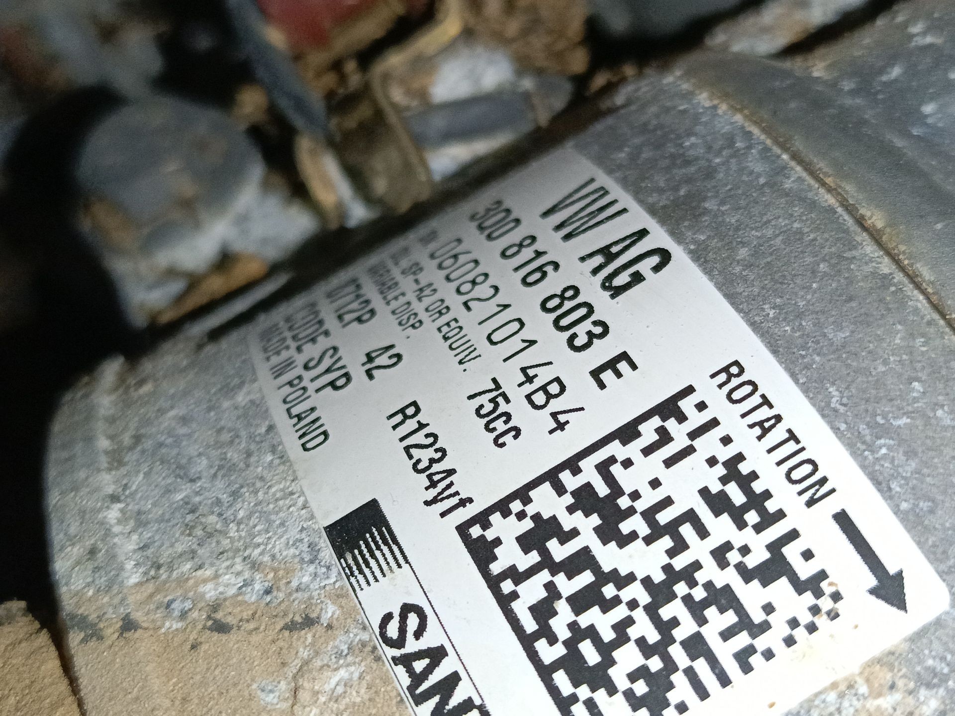 COMPRESOR AIRE ACONDICIONADO VOLKSWAGEN TAIGO (CS1) 3Q0816803E 3Q0816803E - Vista 2