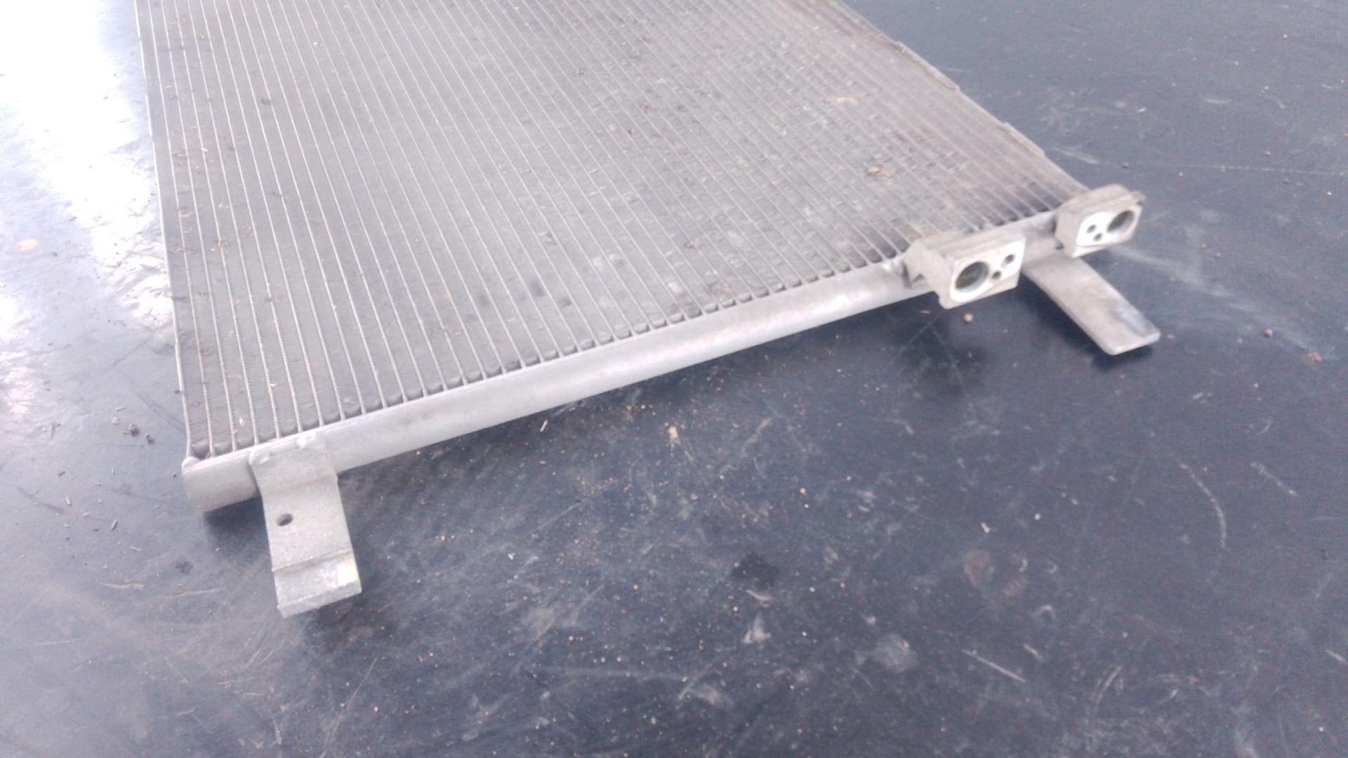 CONDENSADOR / RADIADOR AIRE ACONDICIONADO SEAT LEON (5F1) 5Q0816411AL / P2-B5-18 5Q0816411ALP2B518 - Vista 3