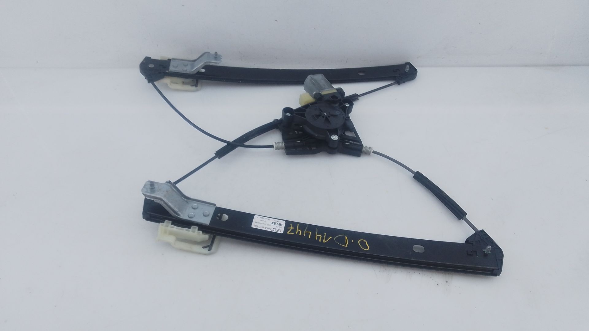 ELEVALUNAS DELANTERO DERECHO AUDI Q2 (GAB, GAG) 5Q0959801C / E1-B2-4-2 5Q0959801CE1B242