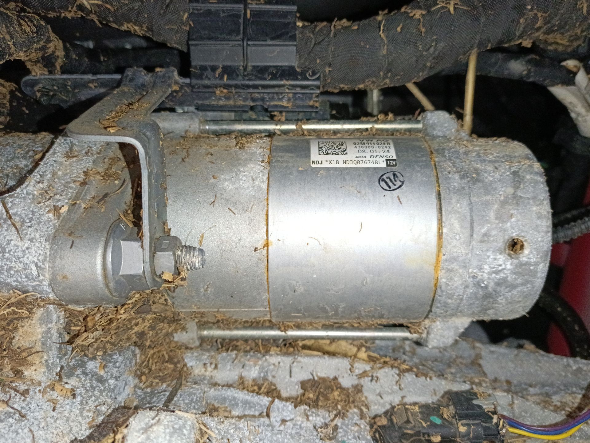 MOTOR ARRANQUE VOLKSWAGEN CADDY V Furgón/monospace (SBA, SBH) 02M911024B 02M911024B