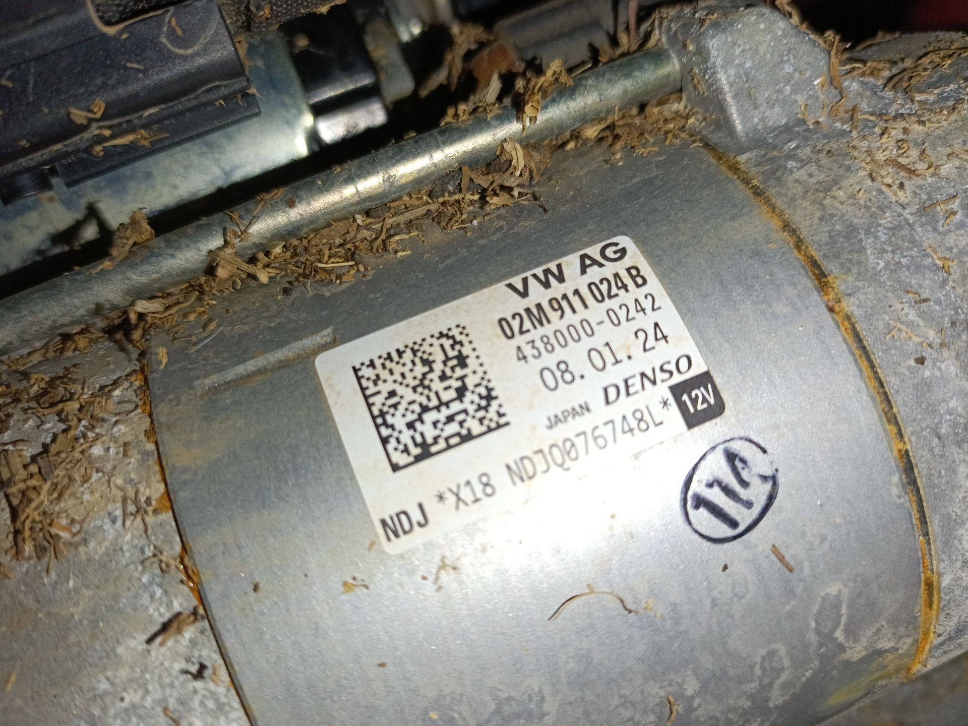 MOTOR ARRANQUE VOLKSWAGEN CADDY V Furgón/monospace (SBA, SBH) 02M911024B 02M911024B - Vista 2