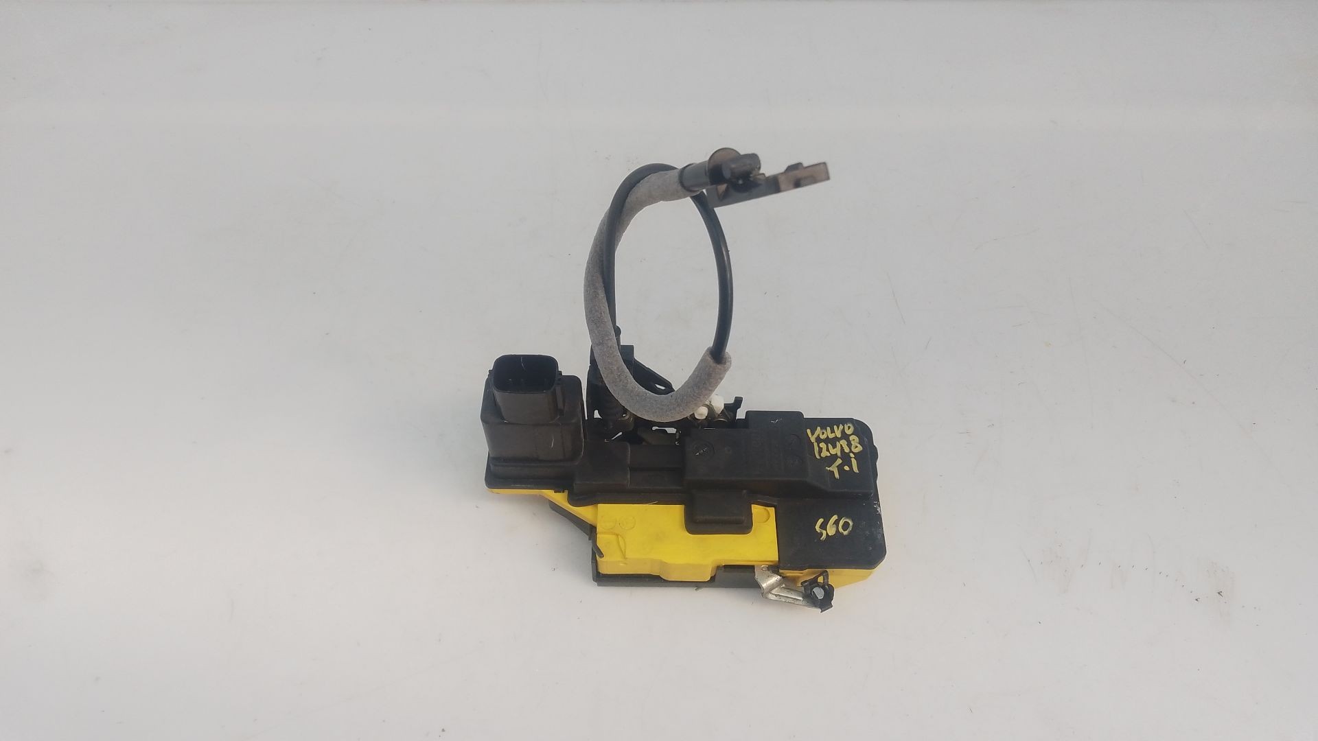 CERRADURA PUERTA TRASERA IZQUIERDA VOLVO S60 BERLINA E2-B5-10-2 E2B5102