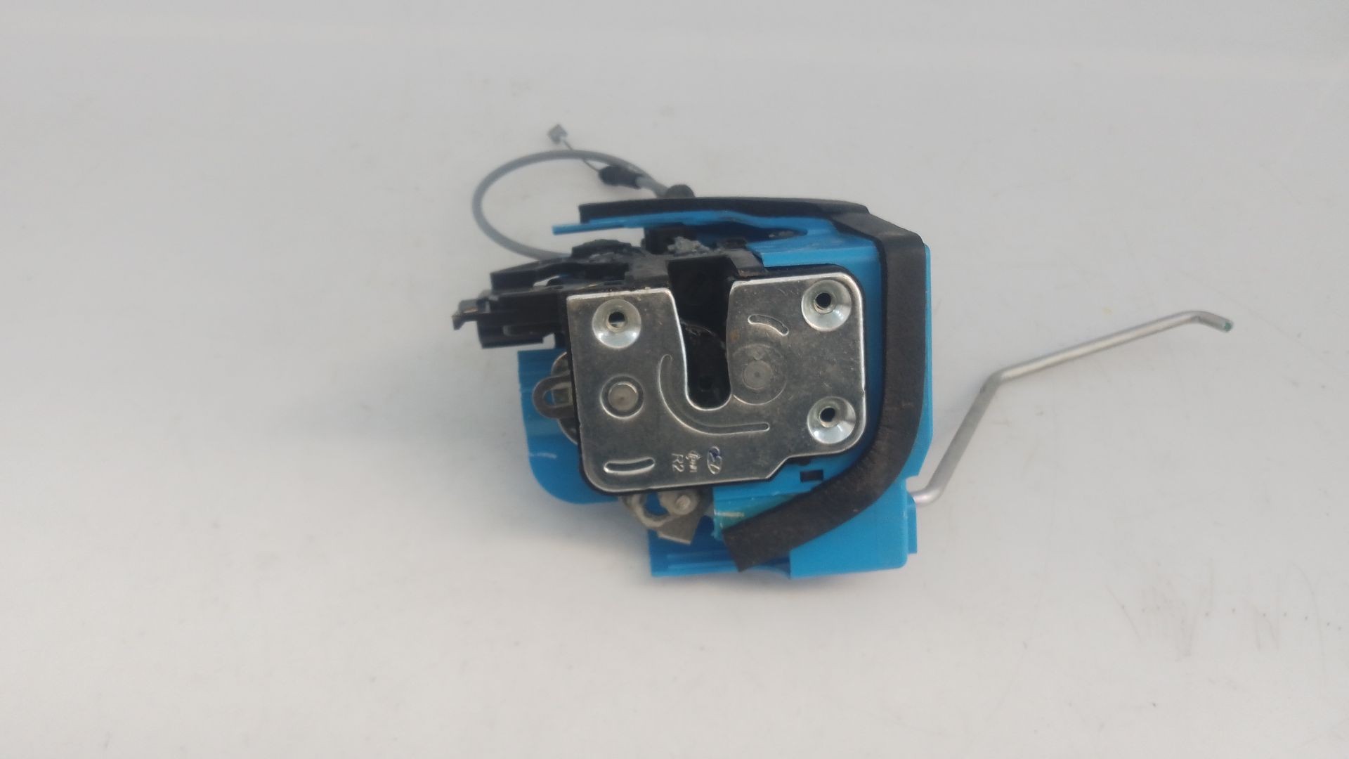 CERRADURA PUERTA DELANTERA DERECHA HYUNDAI i10 III (AC3, AI3) 81320K7010 / E2-B5-10-2 81320K7010E2B5102 - Vista 3