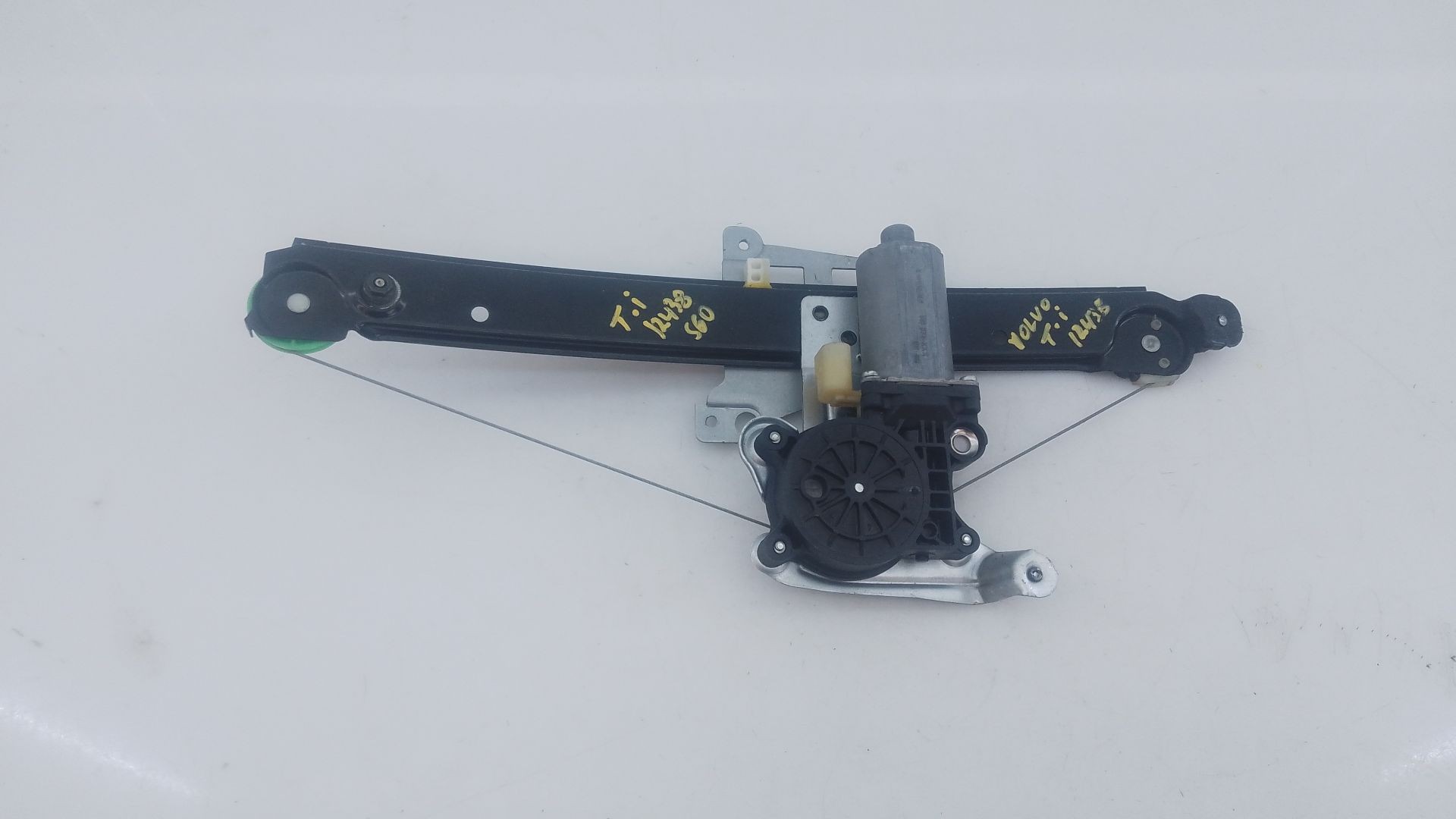 ELEVALUNAS TRASERO IZQUIERDO VOLVO S60 BERLINA E1-B2-4-2 E1B242