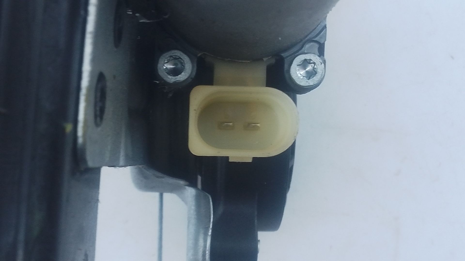 ELEVALUNAS TRASERO IZQUIERDO VOLVO S60 BERLINA E1-B2-4-2 E1B242 - Vista 3