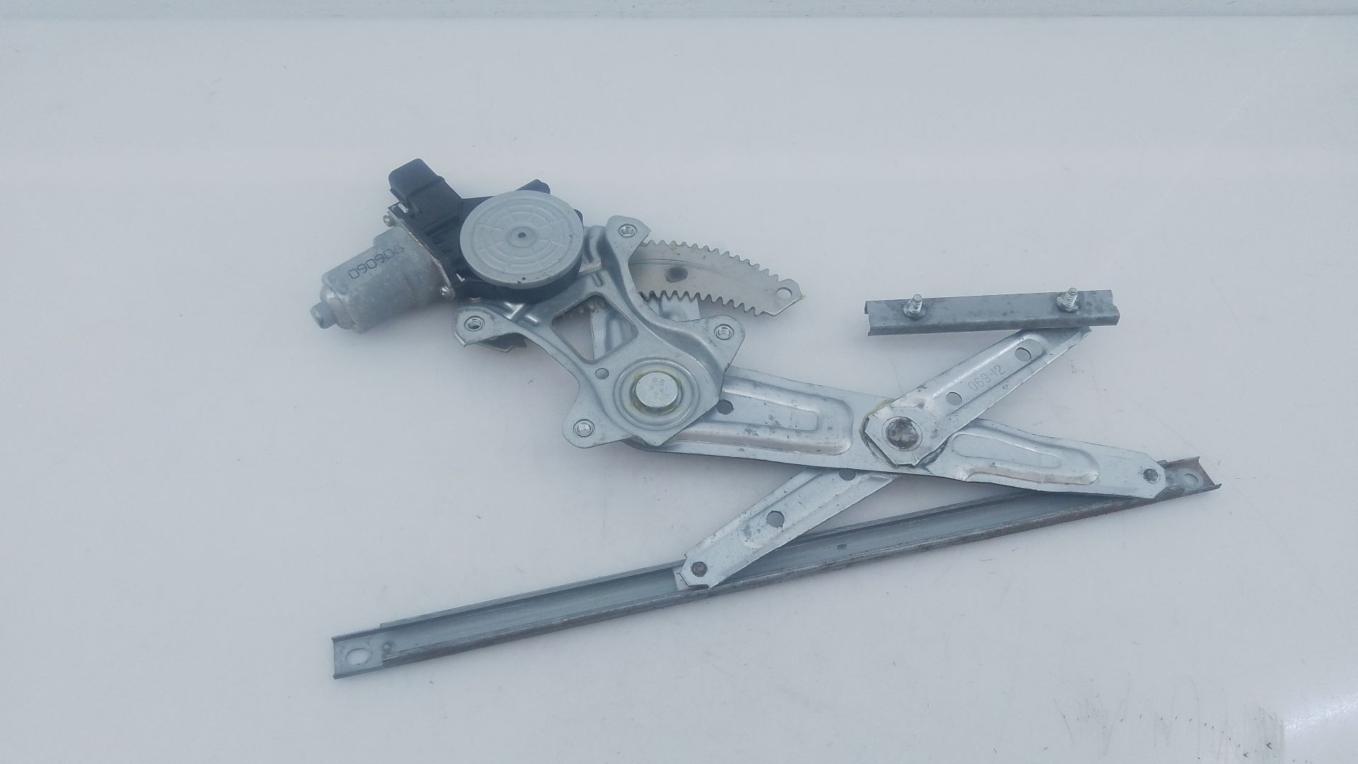 ELEVALUNAS TRASERO DERECHO MITSUBISHI ASX (GA_W_) E2-B4-5-2 E2B452 - Vista 2