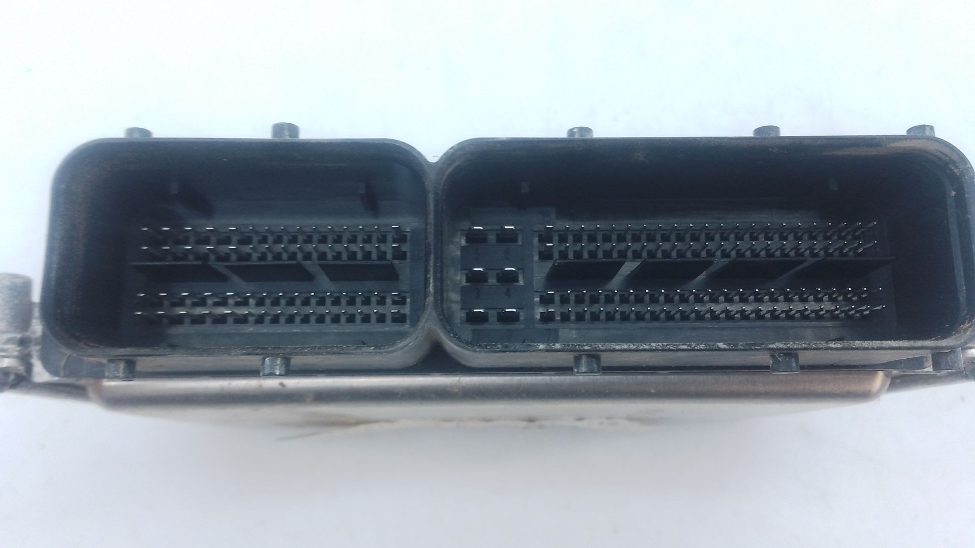 CENTRALITA MOTOR UCE VOLKSWAGEN T-ROC (A11, D11) 05C907394D / E2-A1-15-9 / 42022454 05C907394DE2A115942022454 - Vista 3