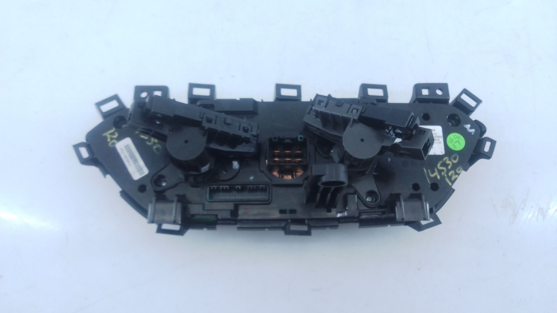 MANDO CLIMATIZADOR HYUNDAI i20 III (BC3, BI3) 97250Q0010 / E3-A3-15-3 97250Q0010E3A3153 - Vista 2