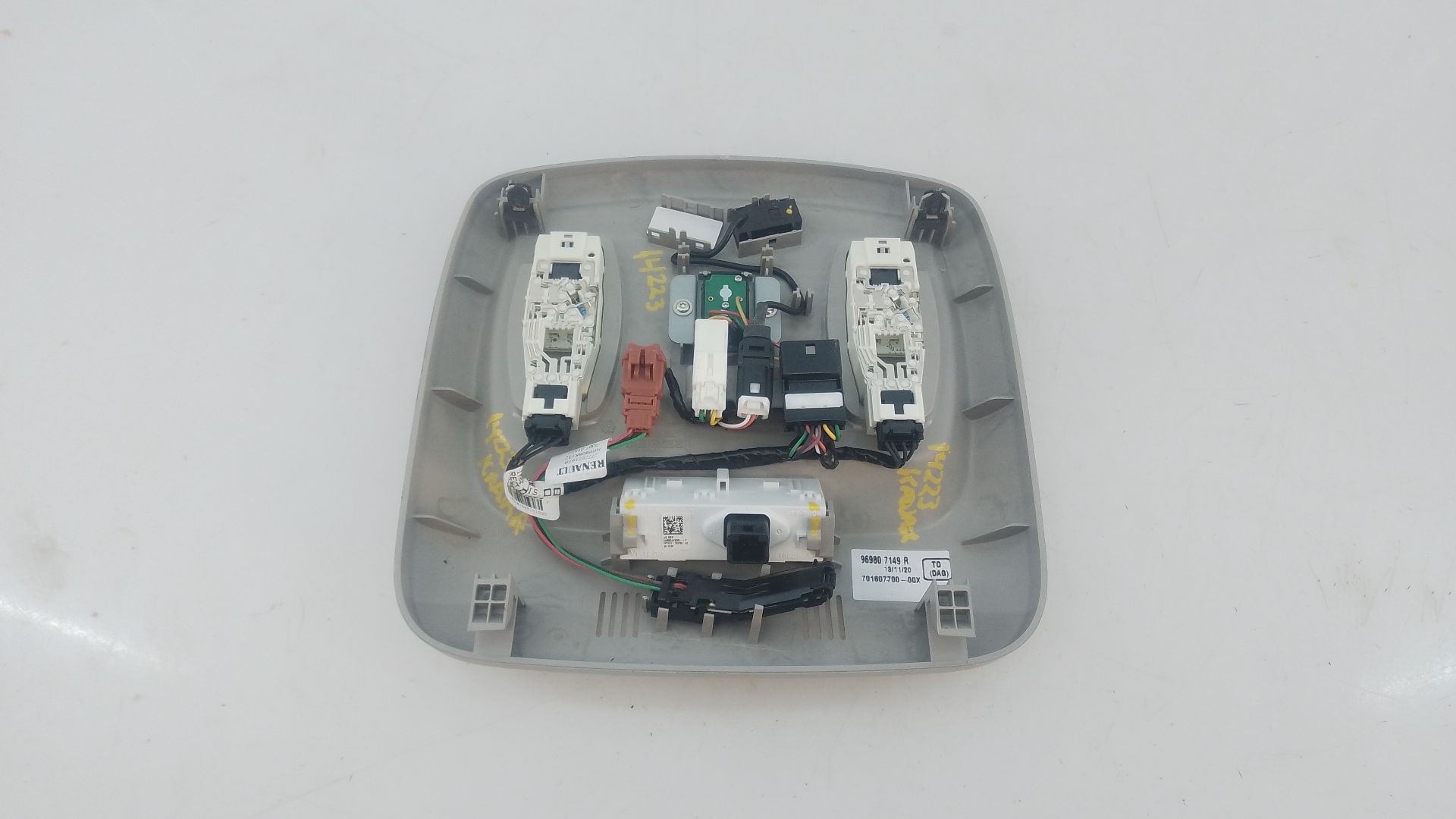 LUZ INTERIOR RENAULT KADJAR (HA_, HL_) 969807149R / E3-A3-15-4 969807149RE3A3154 - Vista 2