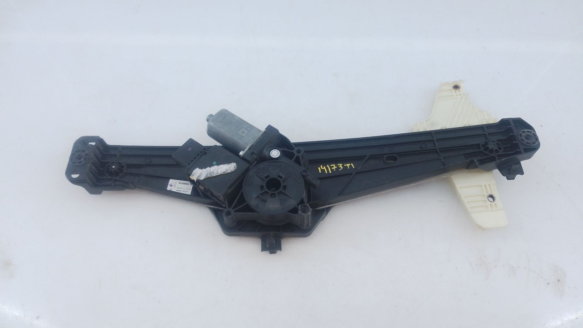 ELEVALUNAS TRASERO IZQUIERDO PEUGEOT 3008 II SUV (MC_, MR_, MJ_, M4_) 9810488580 / E1-A4-44-1 9810488580E1A4441