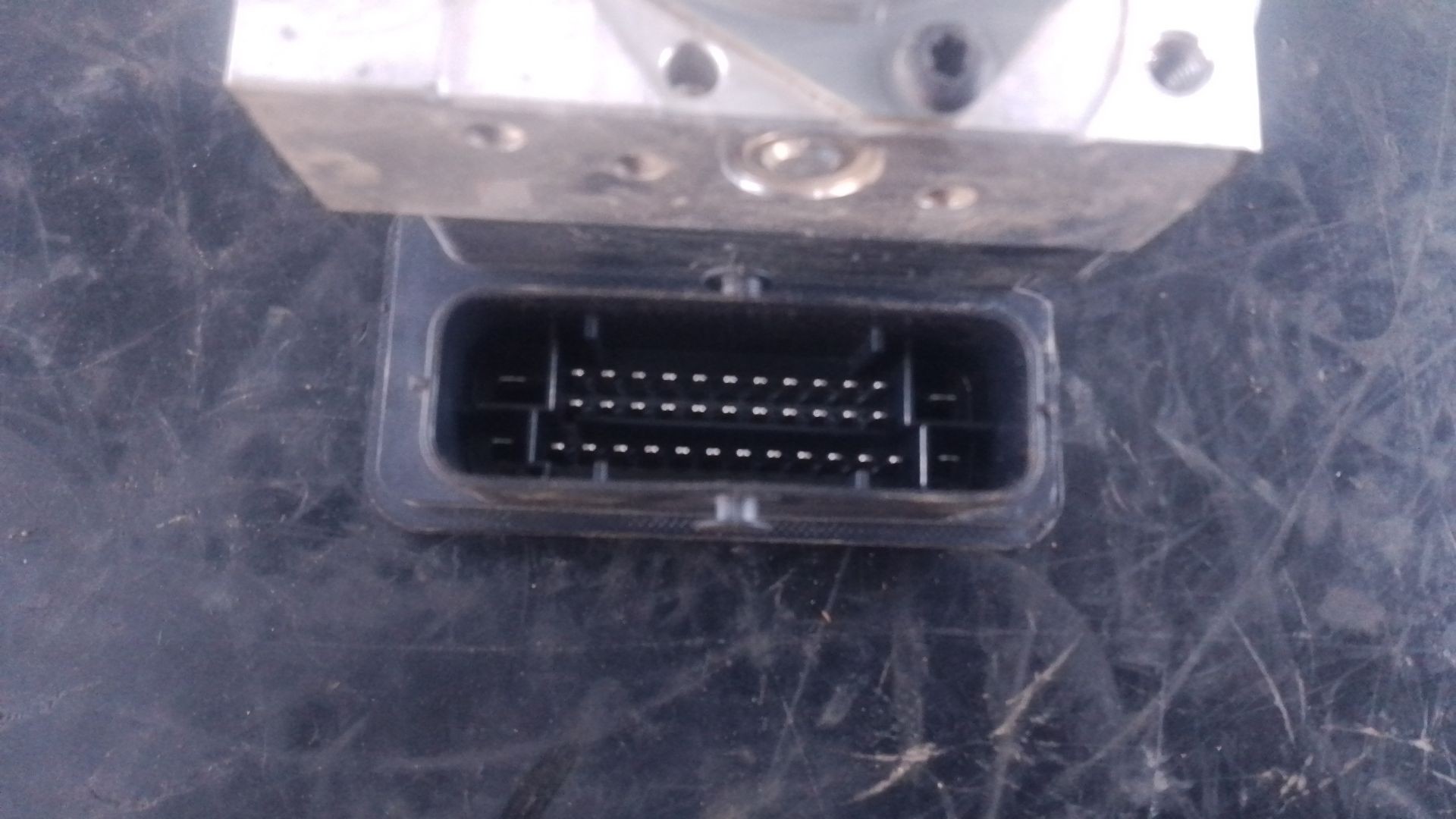 ABS KIA CEE´D 58900A2230 / P3-A8-19-2 / J4201705220010 58900A2230P3A8192J4201705220010 - Vista 2